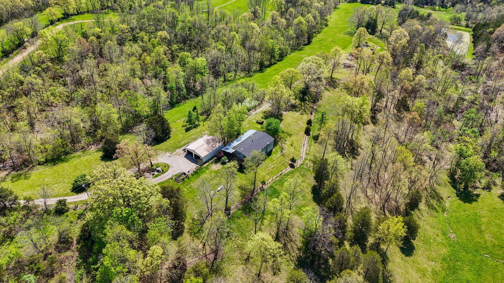 1142 Indian Creek Road Property Photo