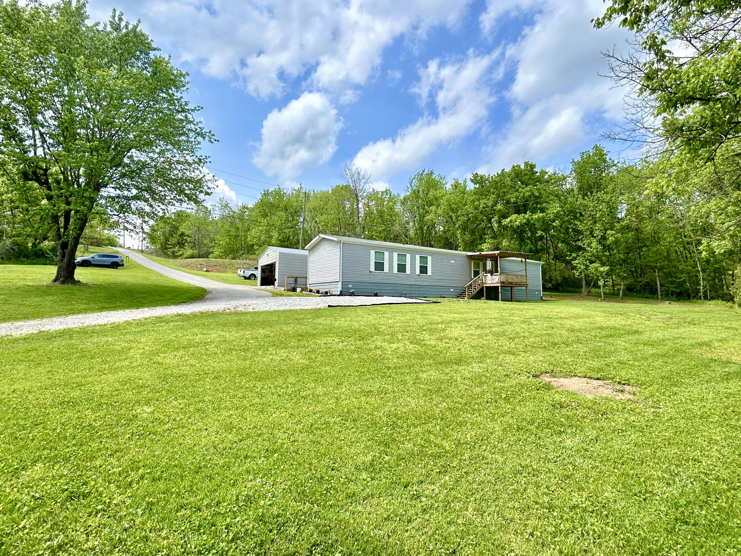 1571 Kit Cowan Road Property Photo 1