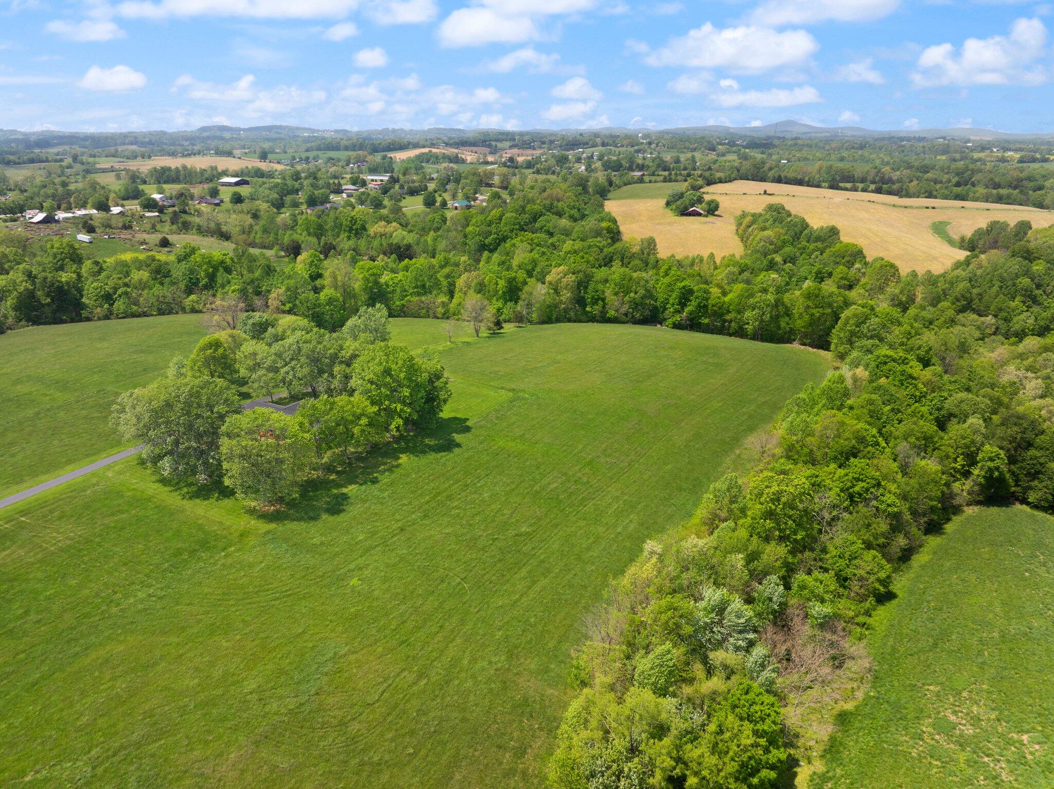 223 Lanetown Road Property Photo 4