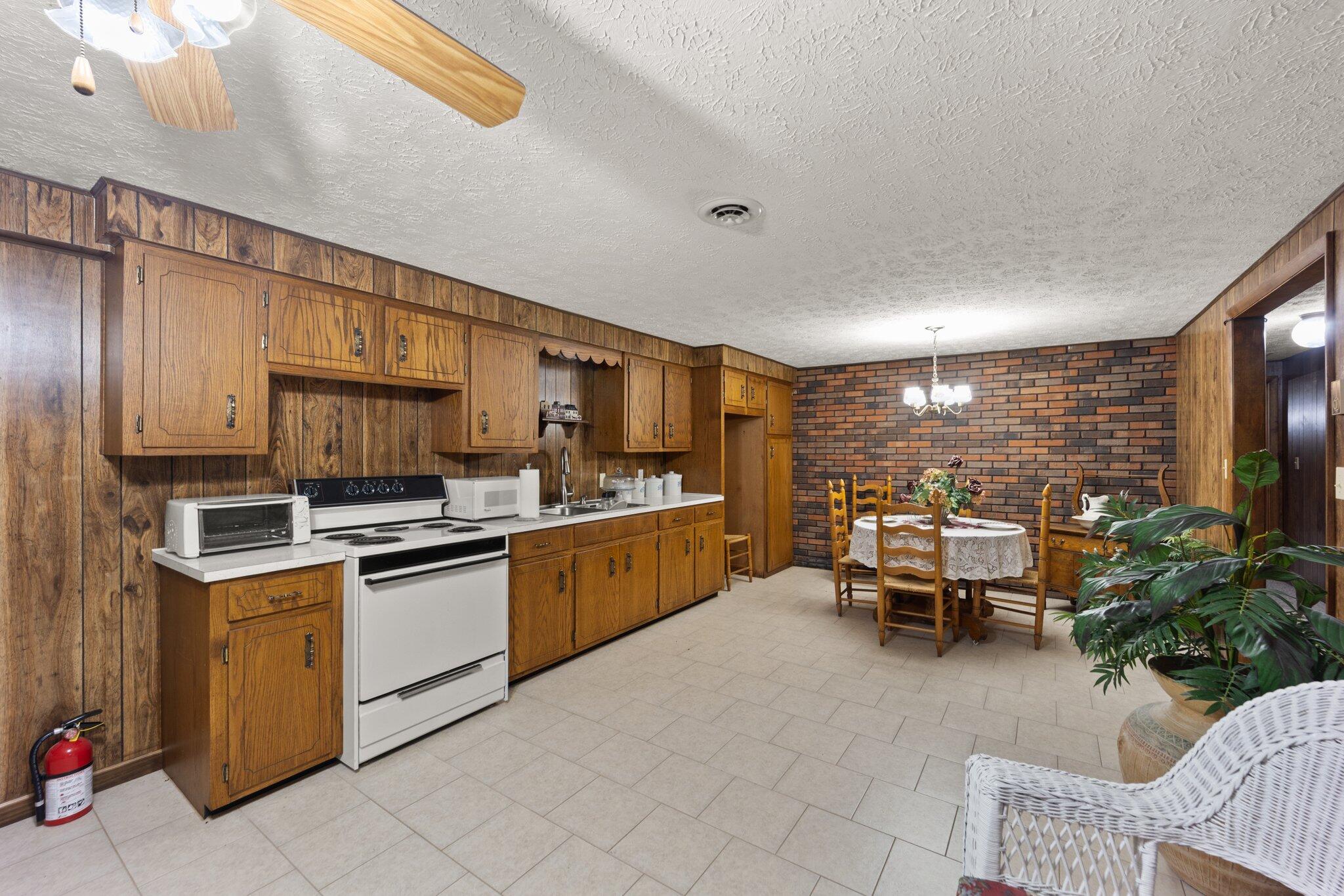 223 Lanetown Road Property Photo 55