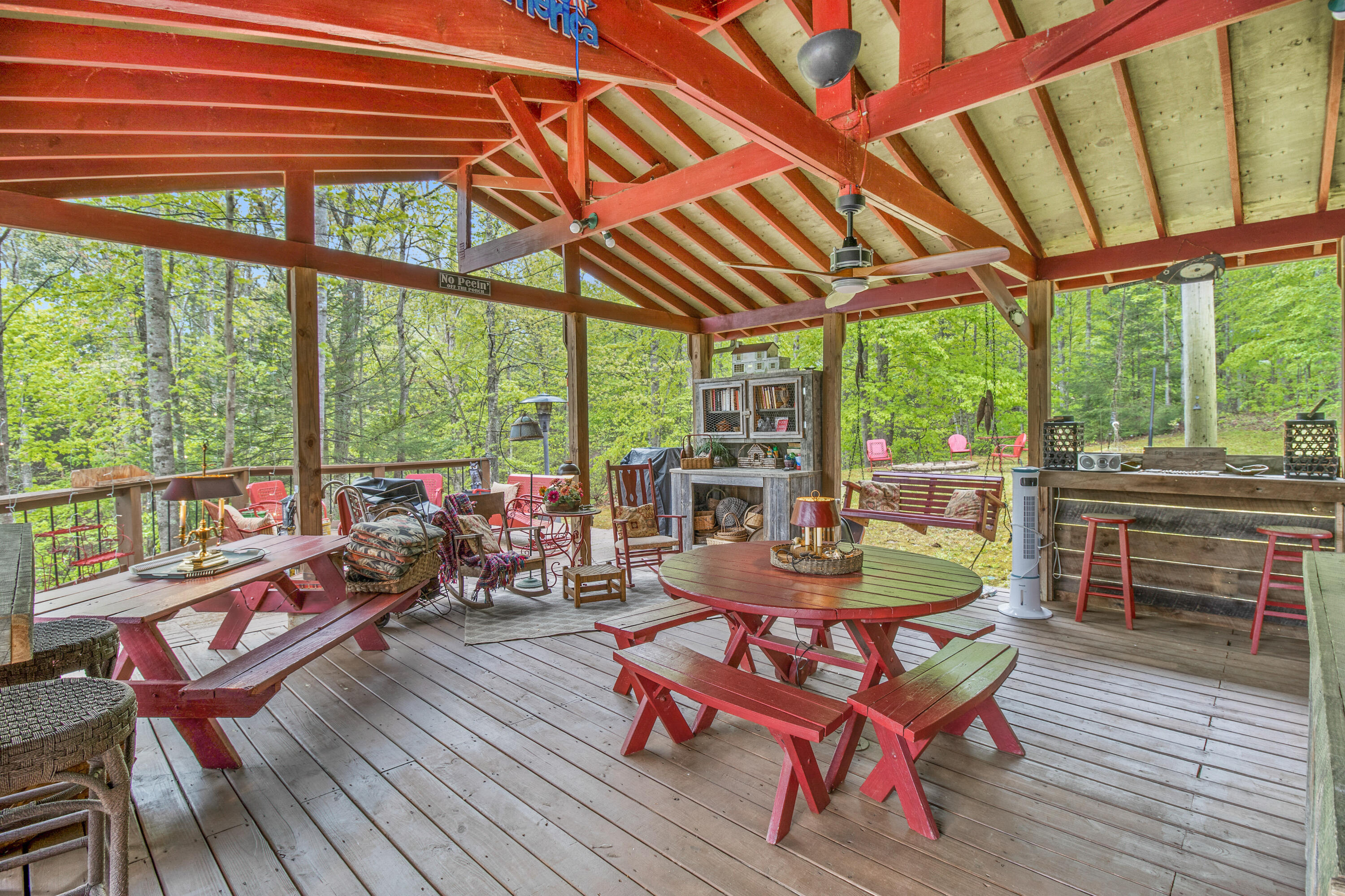 1866 Moriah Road Property Photo 11