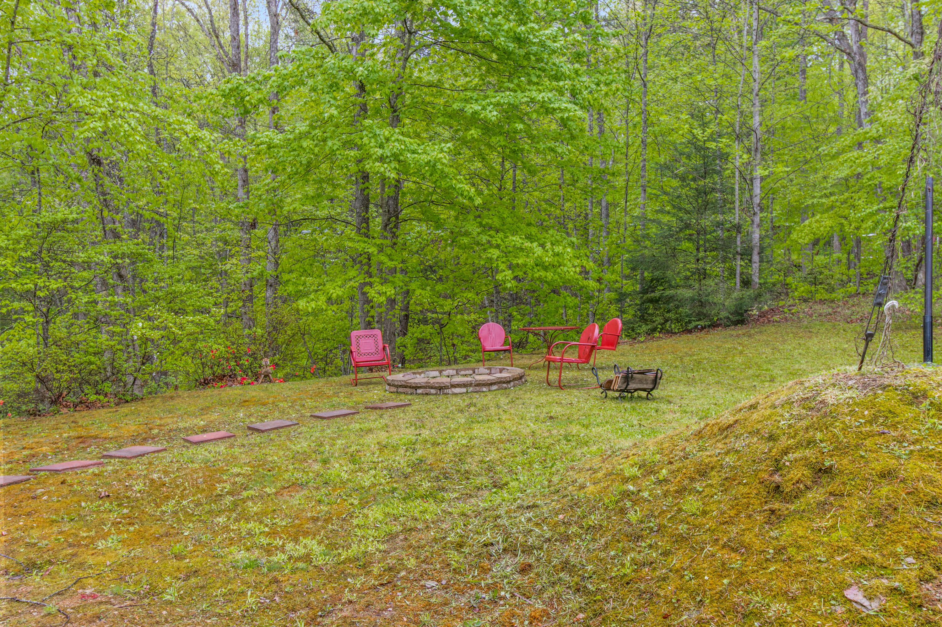 1866 Moriah Road Property Photo 16