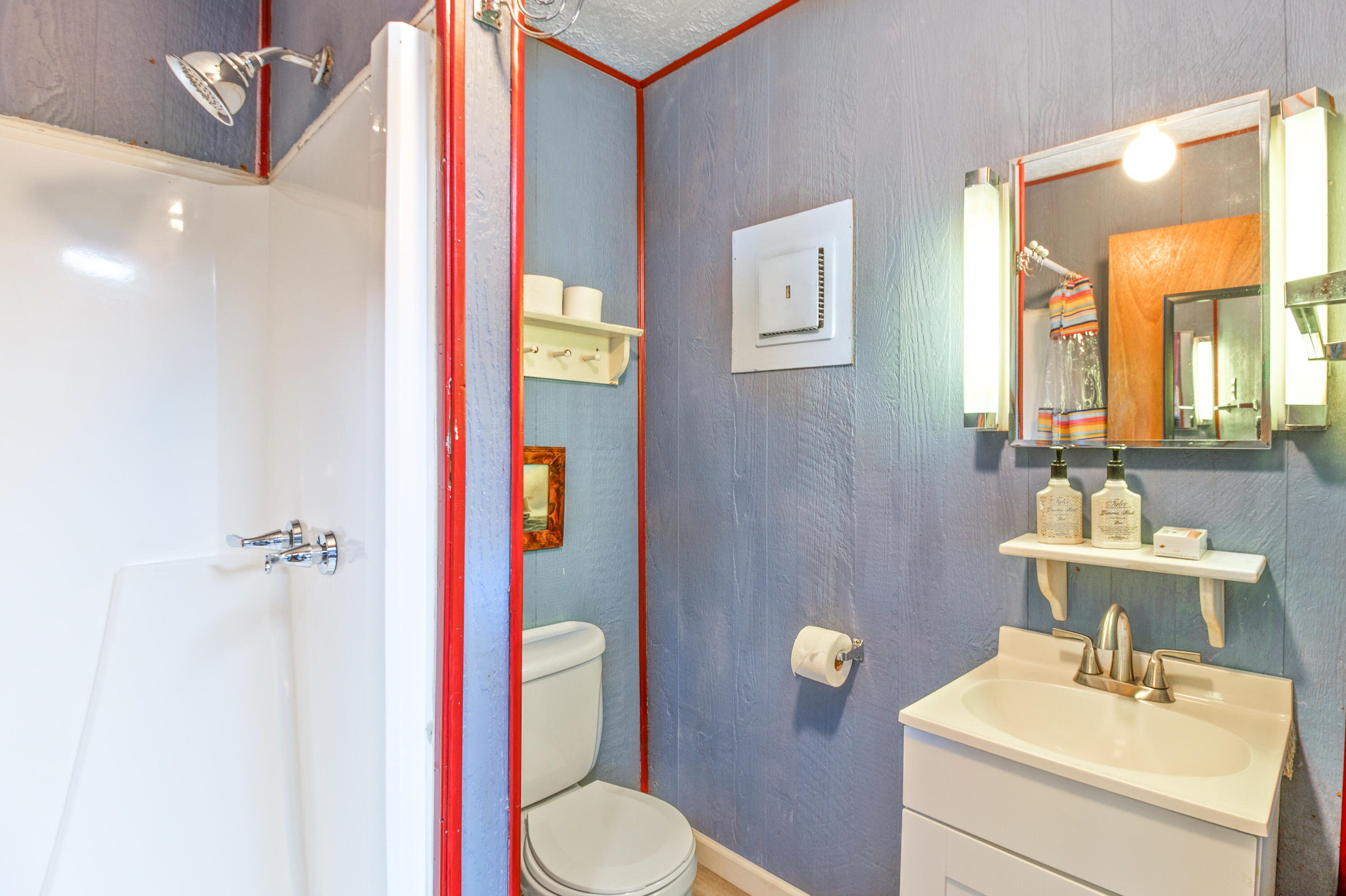 1866 Moriah Road Property Photo 24