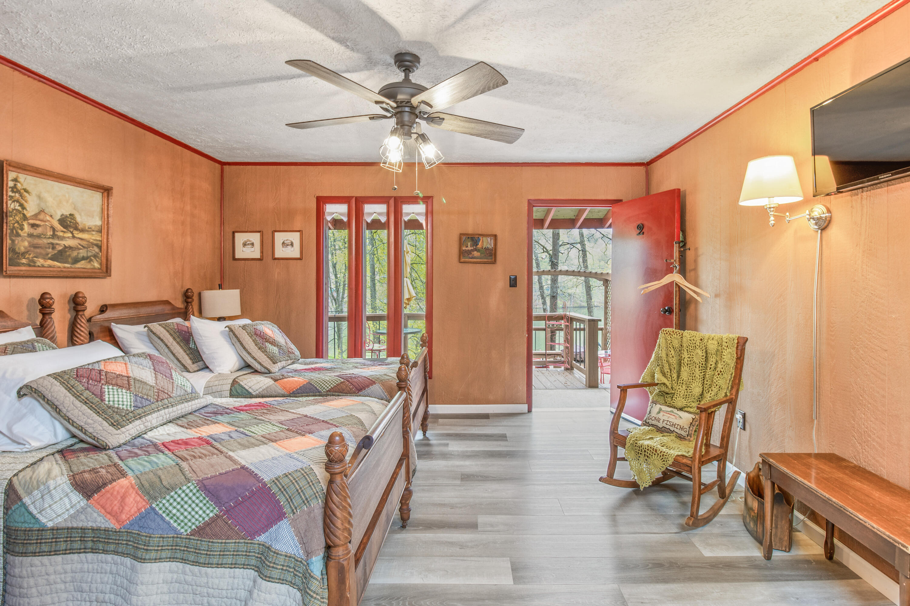 1866 Moriah Road Property Photo 40