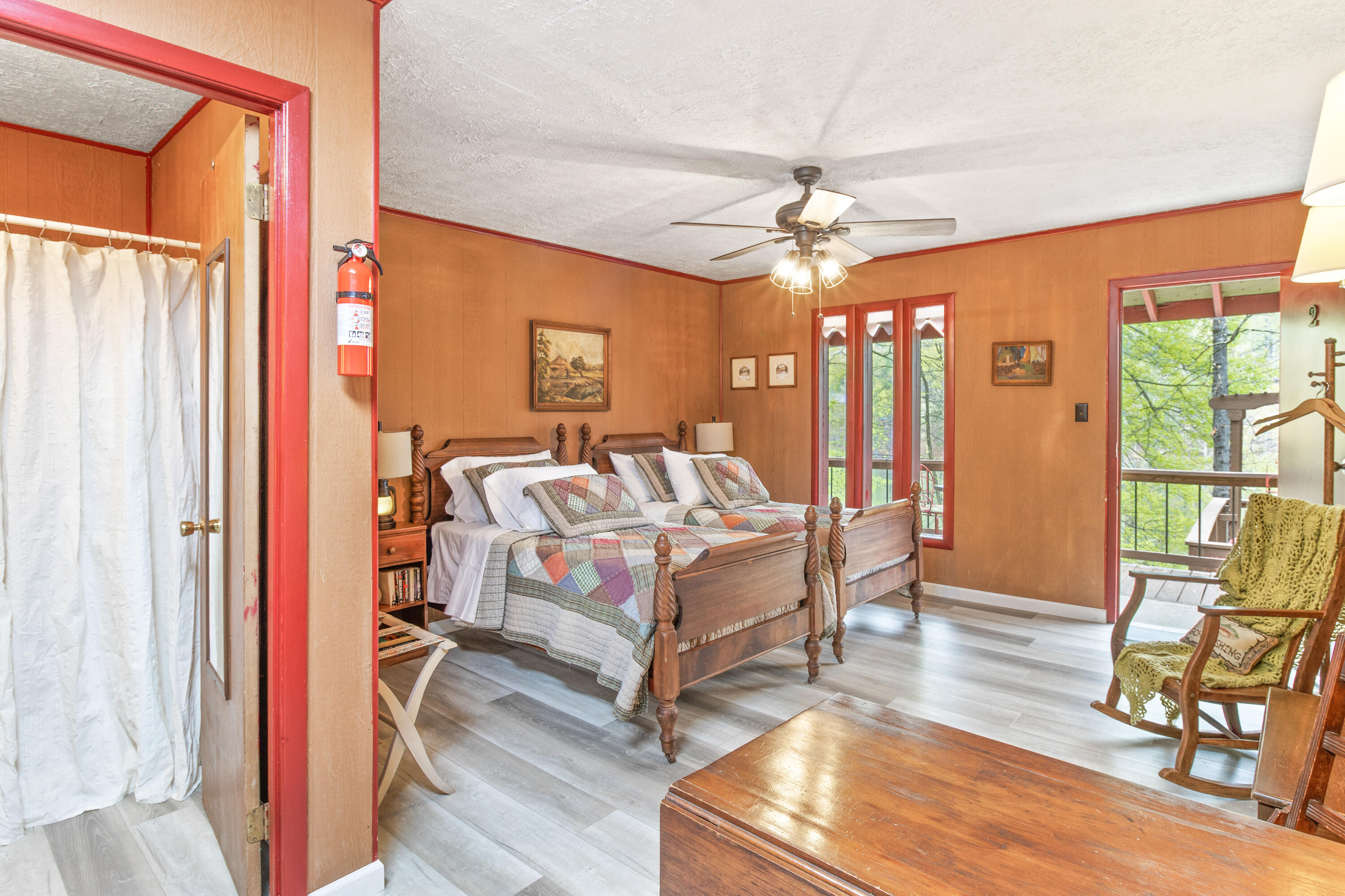 1866 Moriah Road Property Photo 43