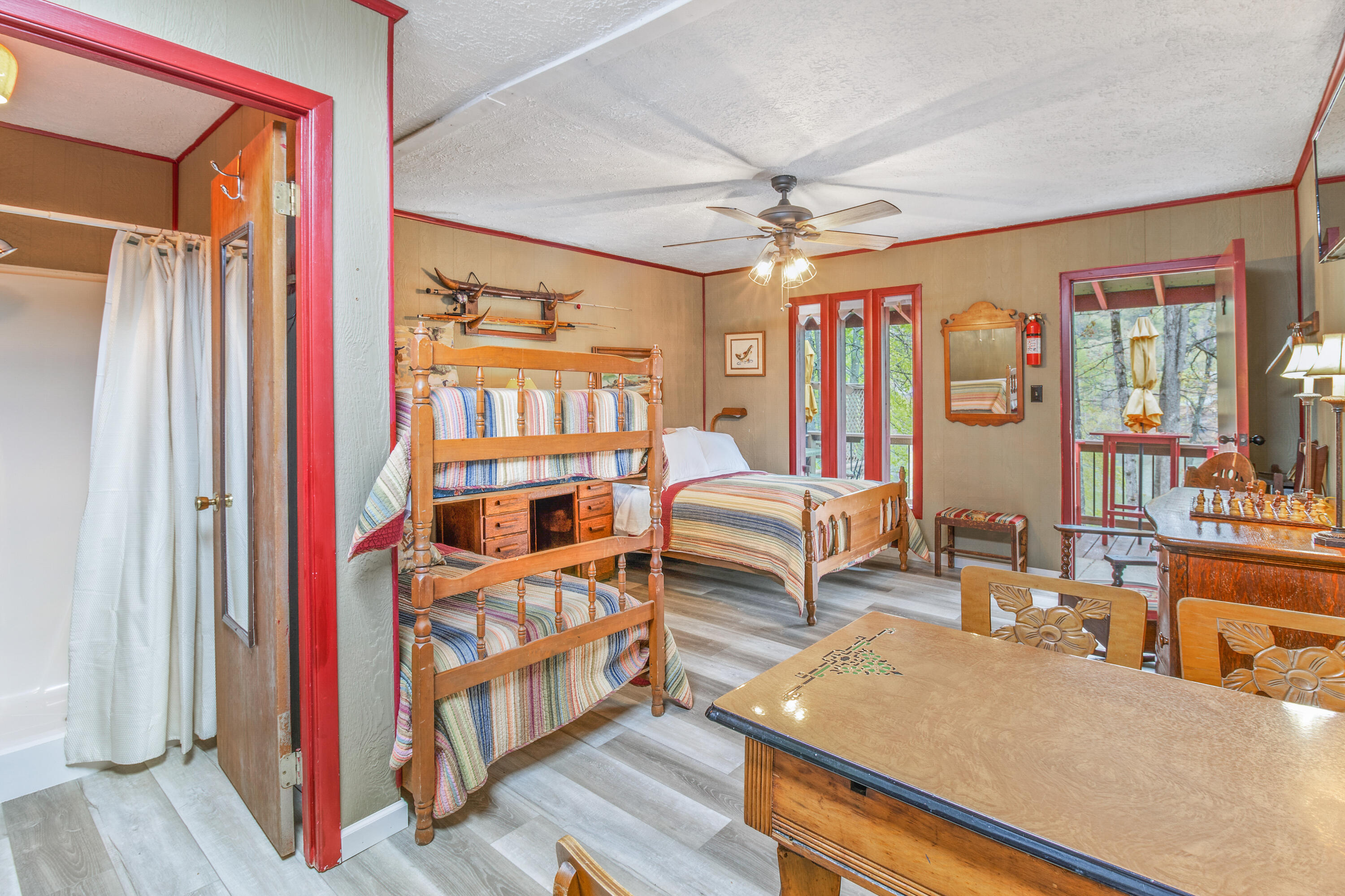 1866 Moriah Road Property Photo 65