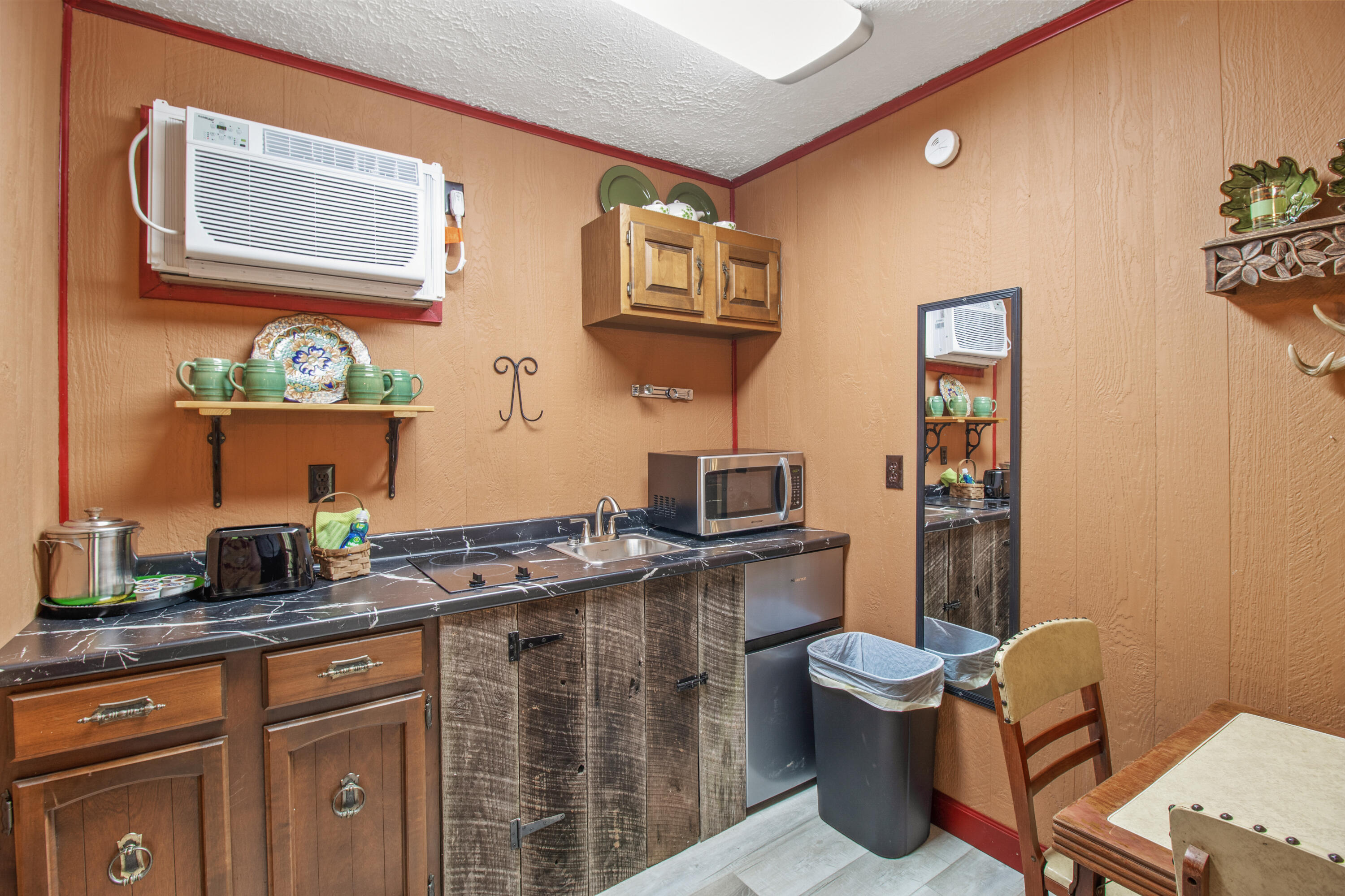 1866 Moriah Road Property Photo 78