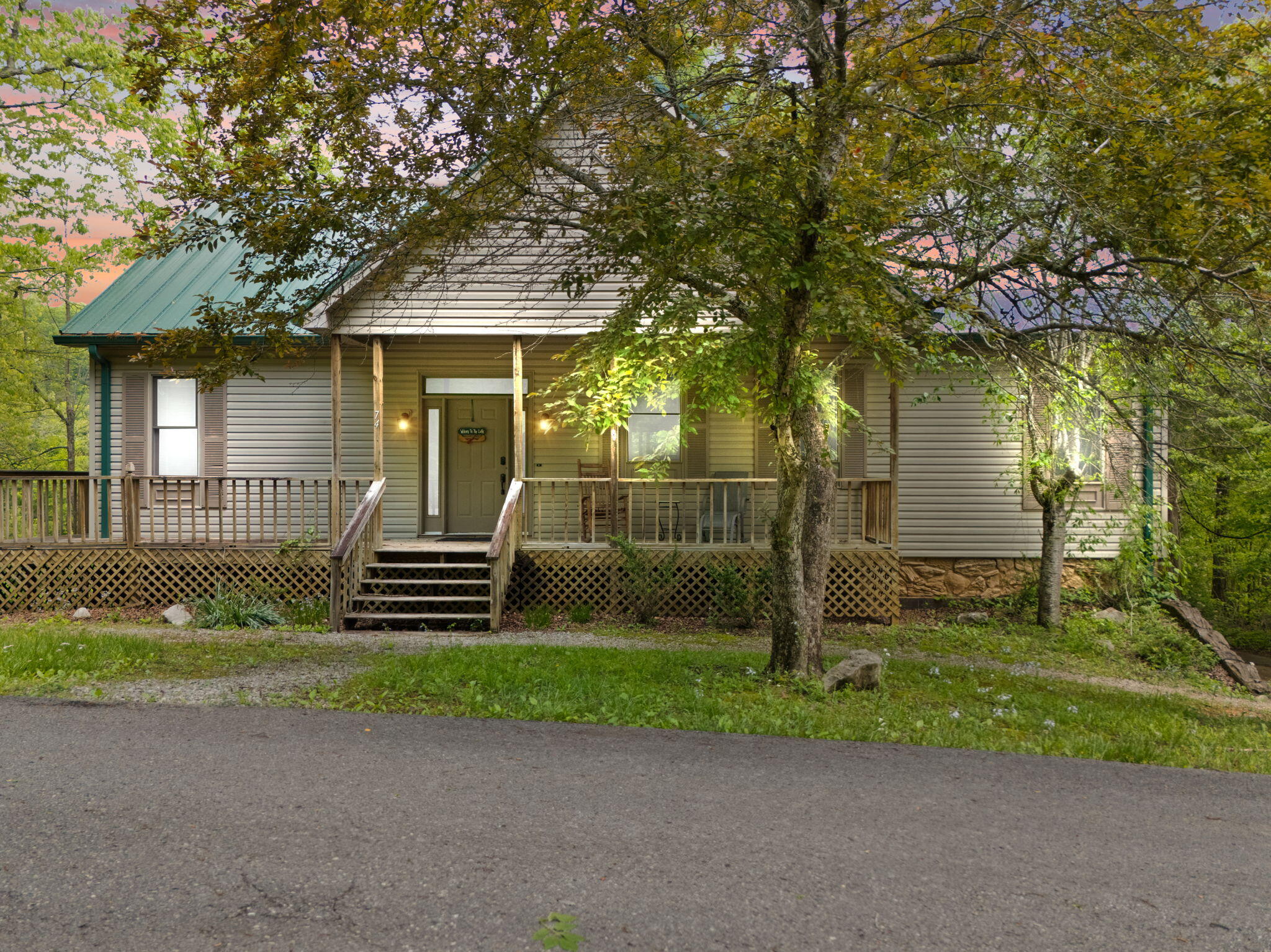 74 Clover Leaf Circle Property Photo 2