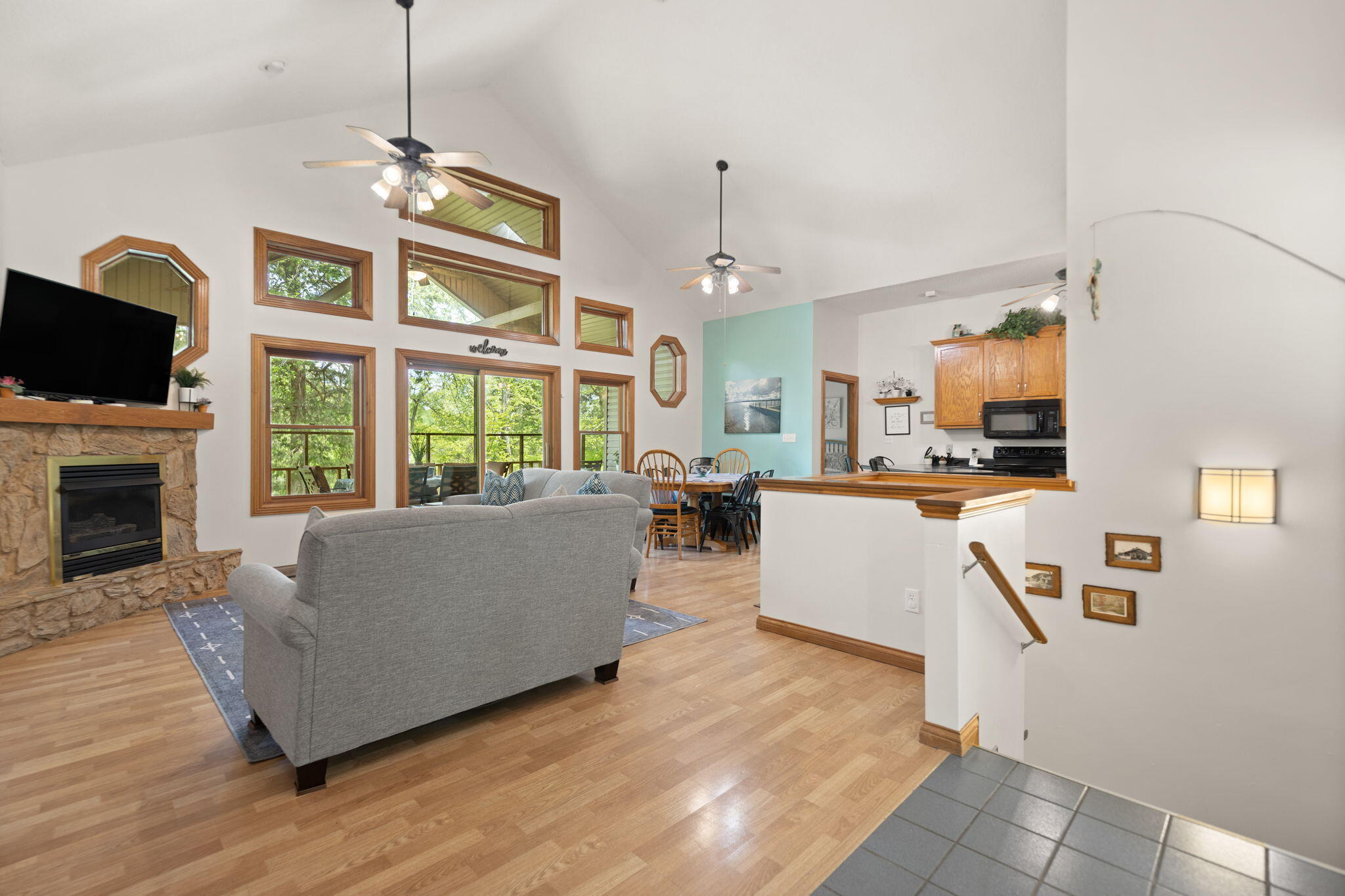 74 Clover Leaf Circle Property Photo 9