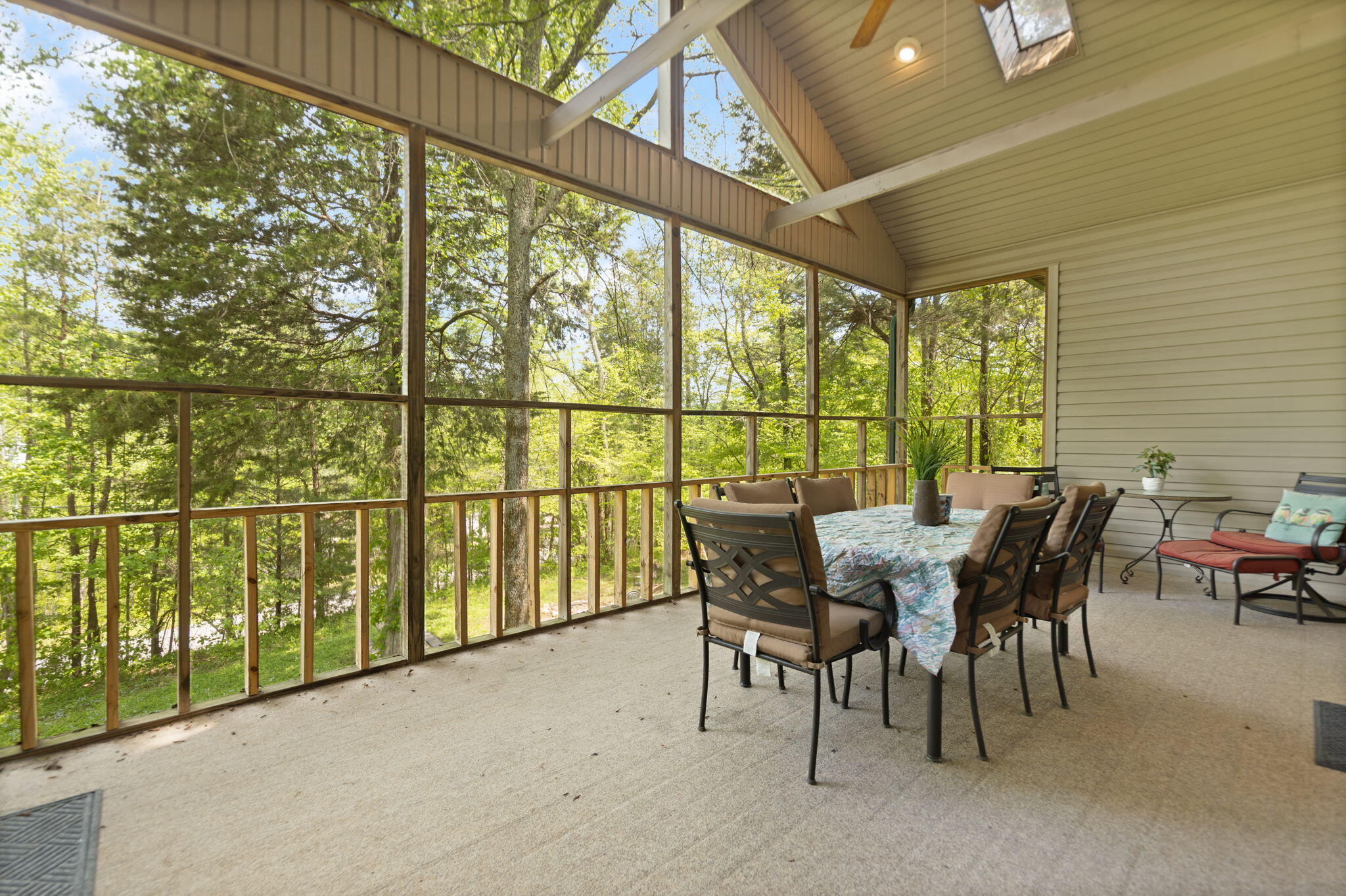 74 Clover Leaf Circle Property Photo 17