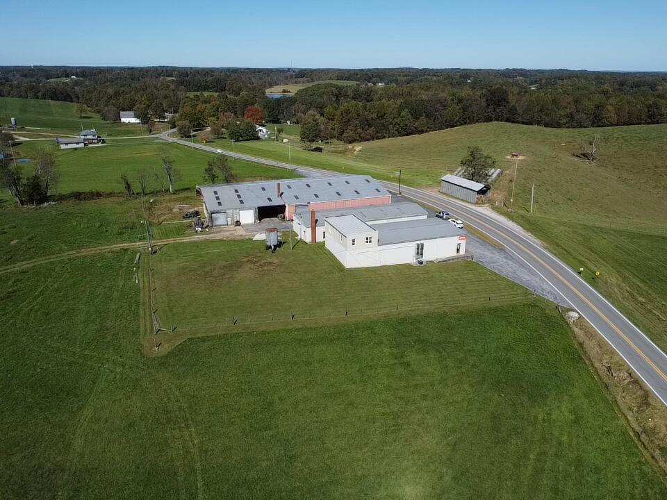 8646 Highway 421 Property Photo