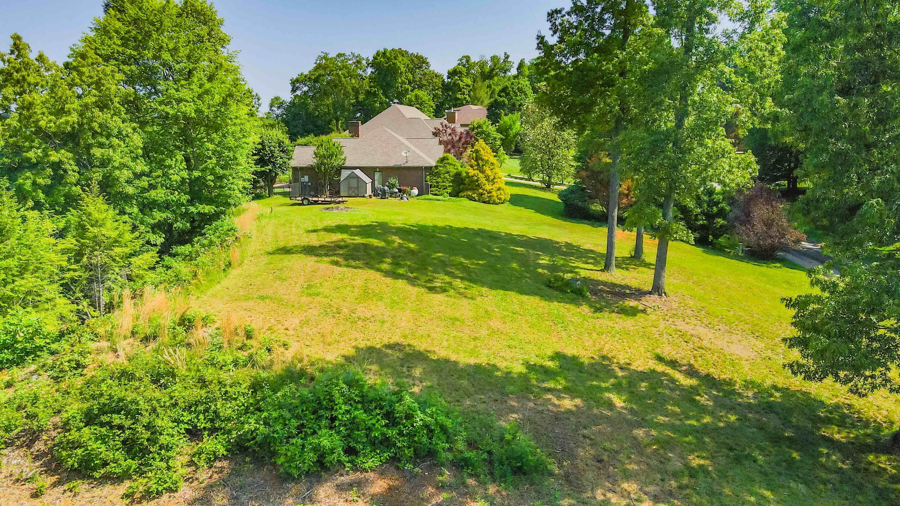 604 Water Cliff Drive Property Photo 3
