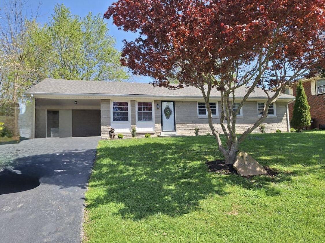 75 Hillsboro Road Property Photo