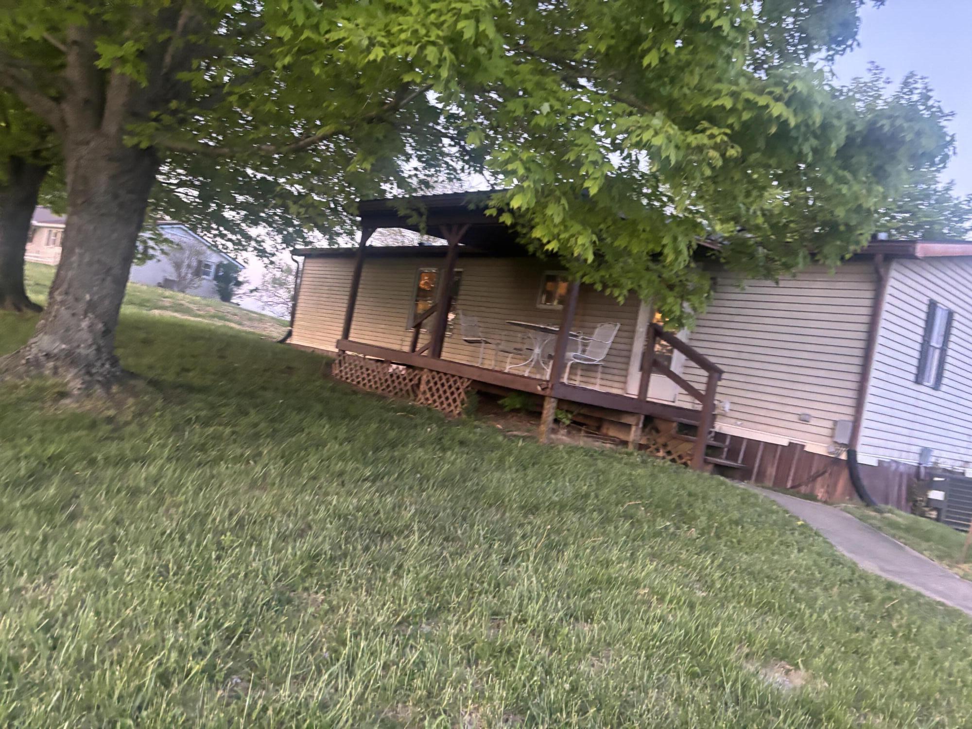 7410 Bald Knob Road Property Photo
