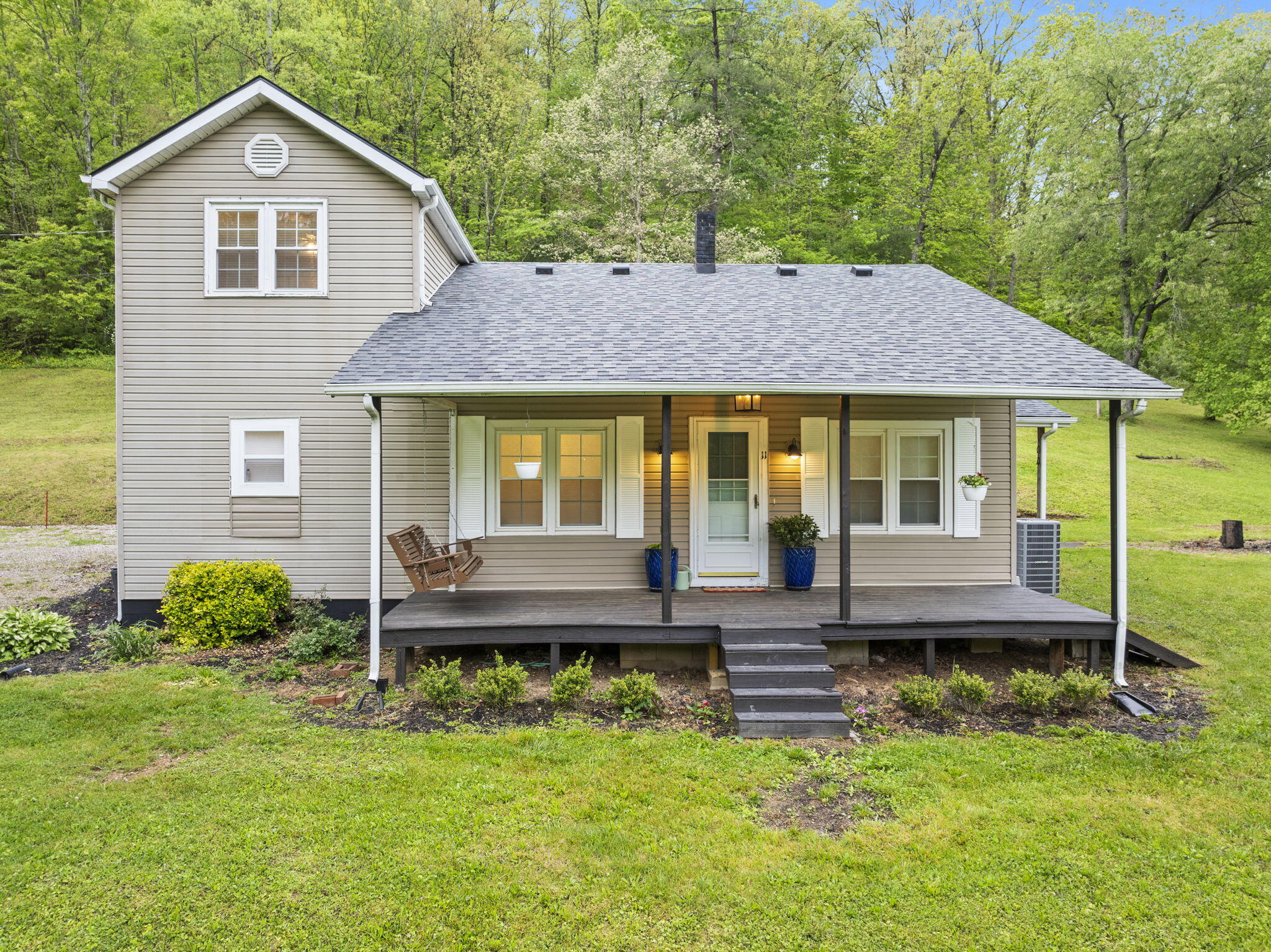 11 Congleton Hollow Road Property Photo