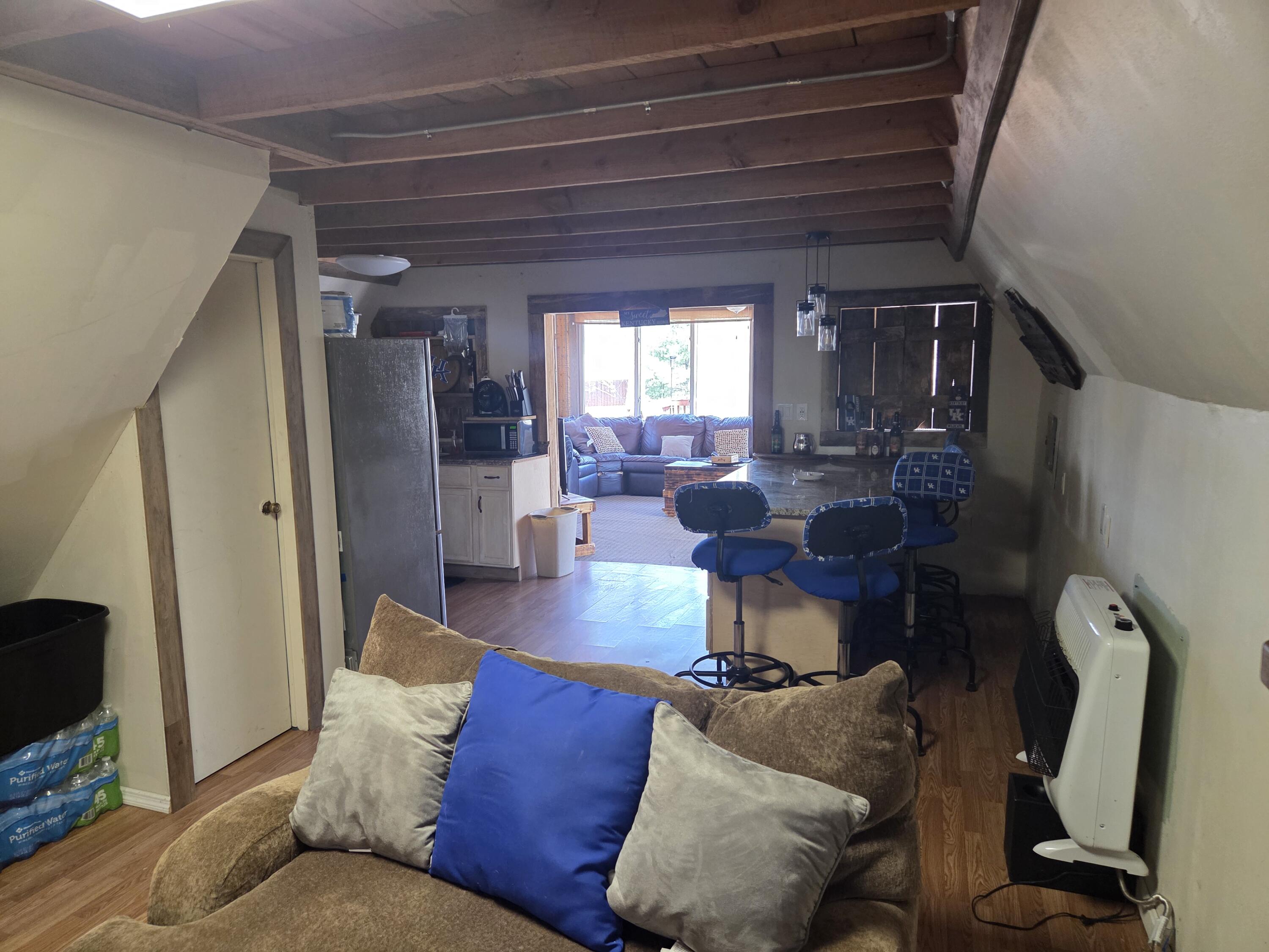 107 Pond Circle Road Property Photo 4