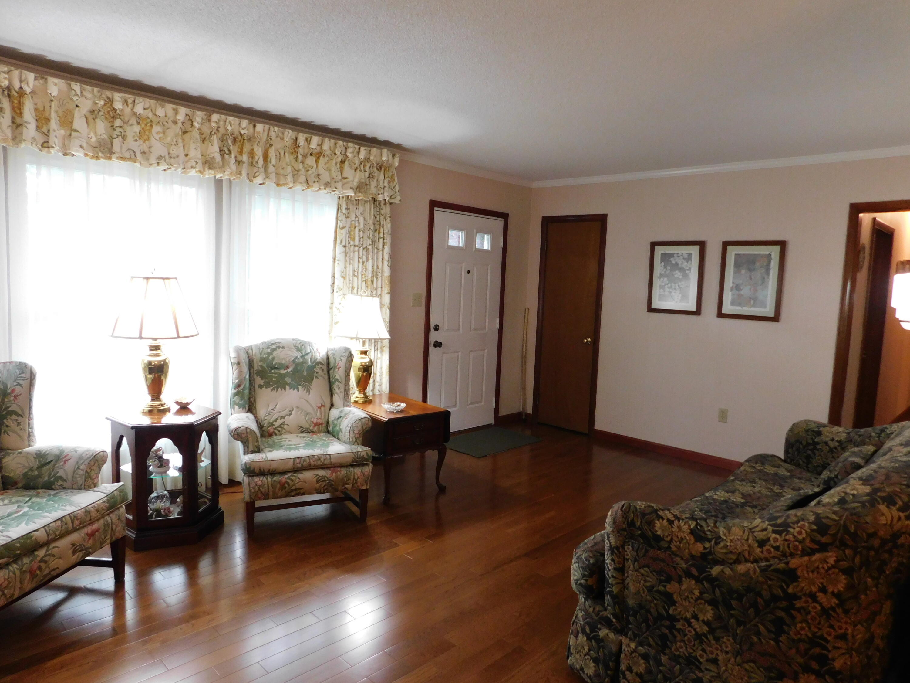 184 Meadow Drive Property Photo 13