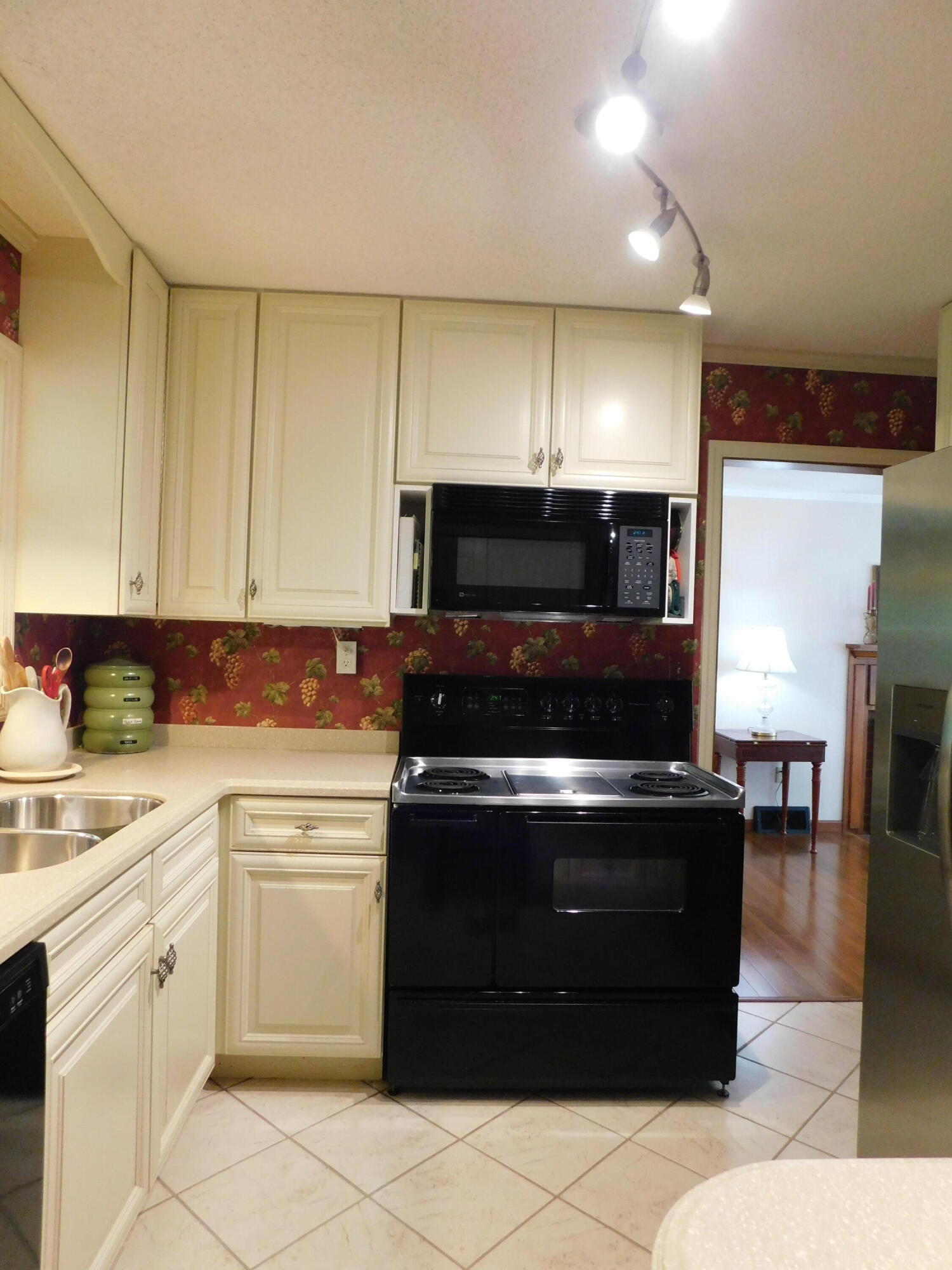 184 Meadow Drive Property Photo 23