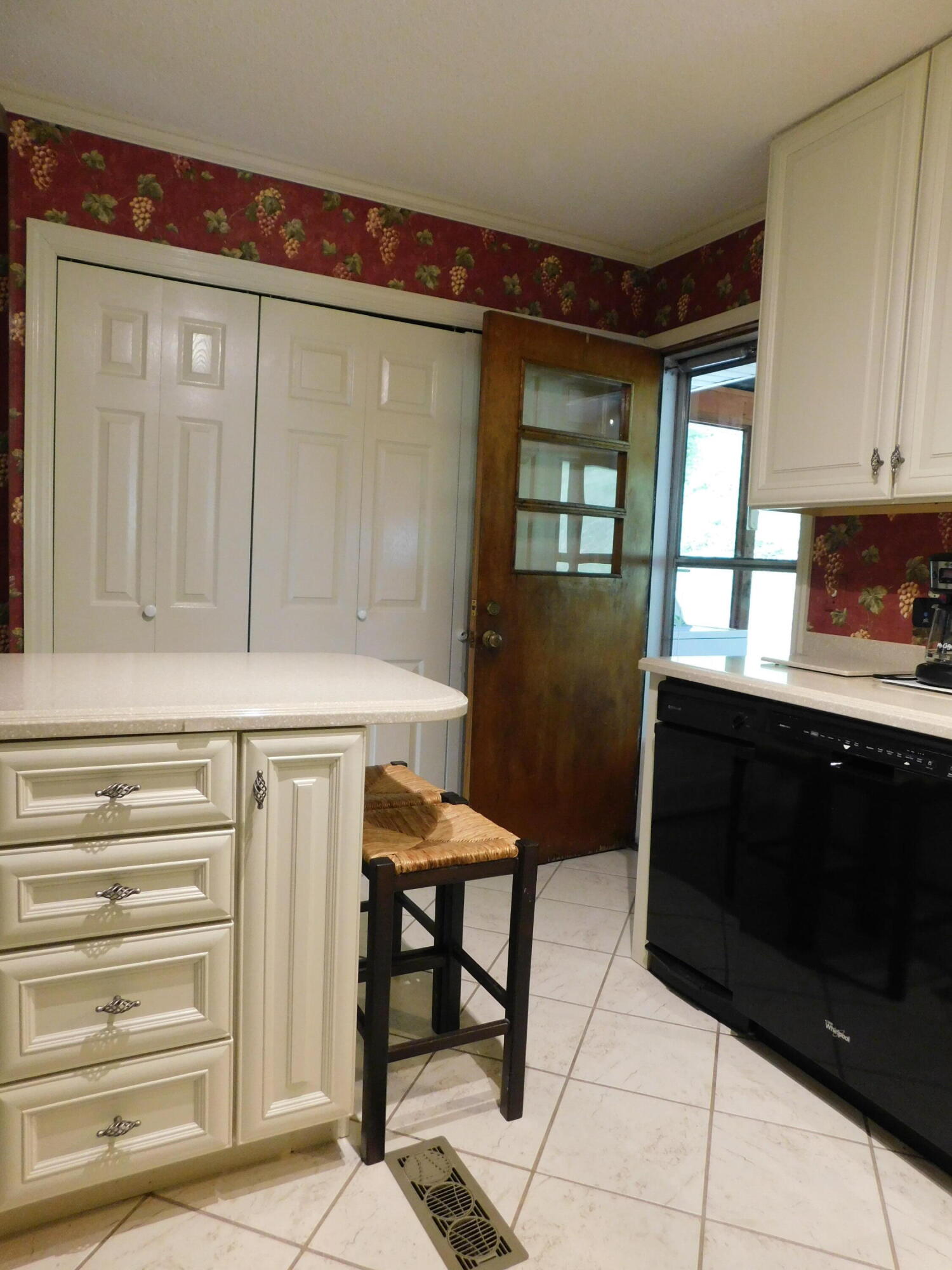 184 Meadow Drive Property Photo 35