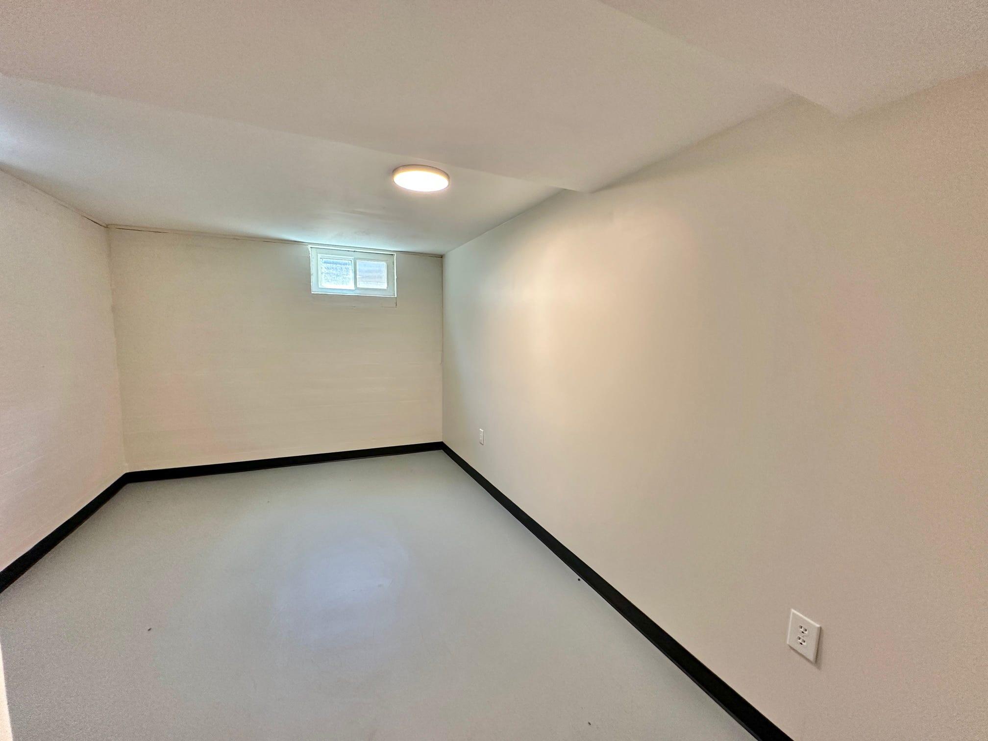 10 Kelly Avenue Property Photo 45