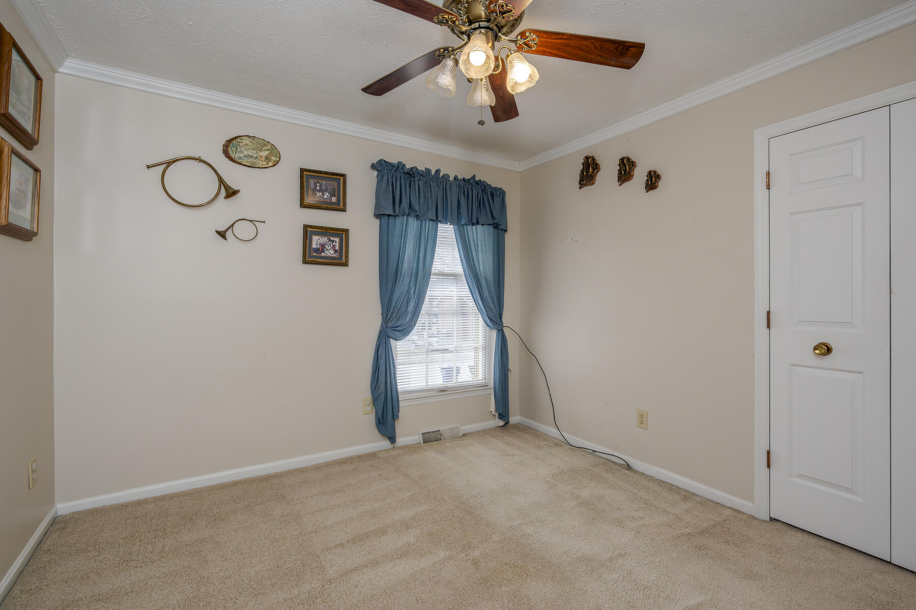 4372 Clemens Drive Property Photo 24