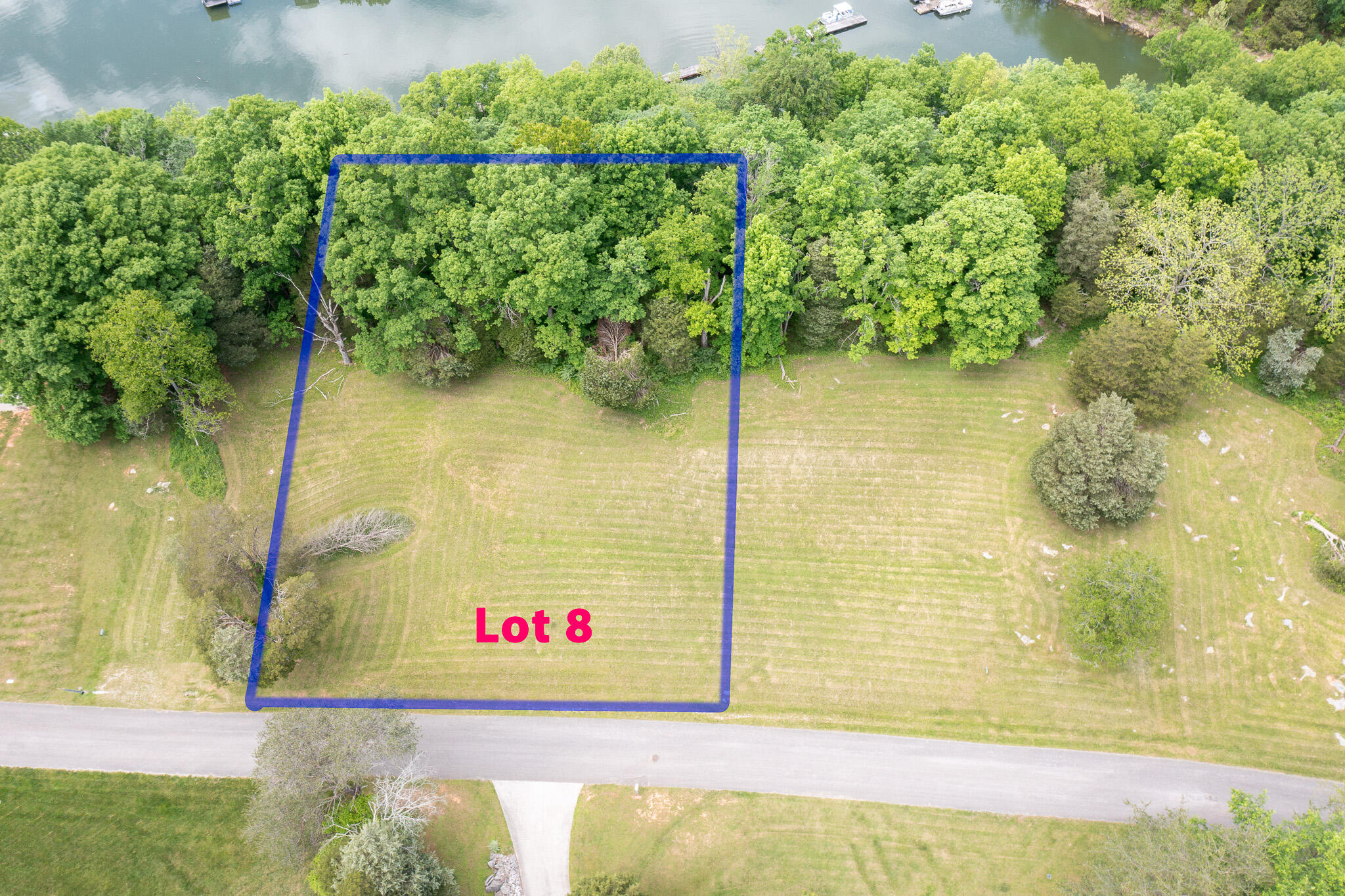 Lot 8 Cedar Pointe Drive Property Photo 1