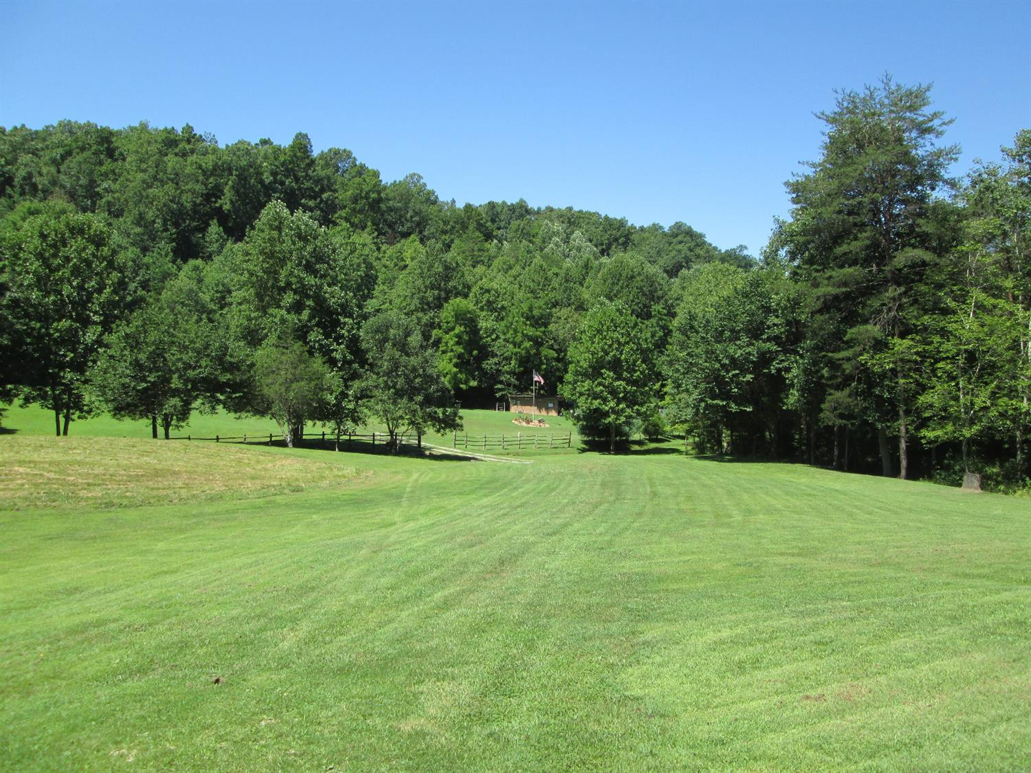 2925 Sand Hill Road Property Photo 1