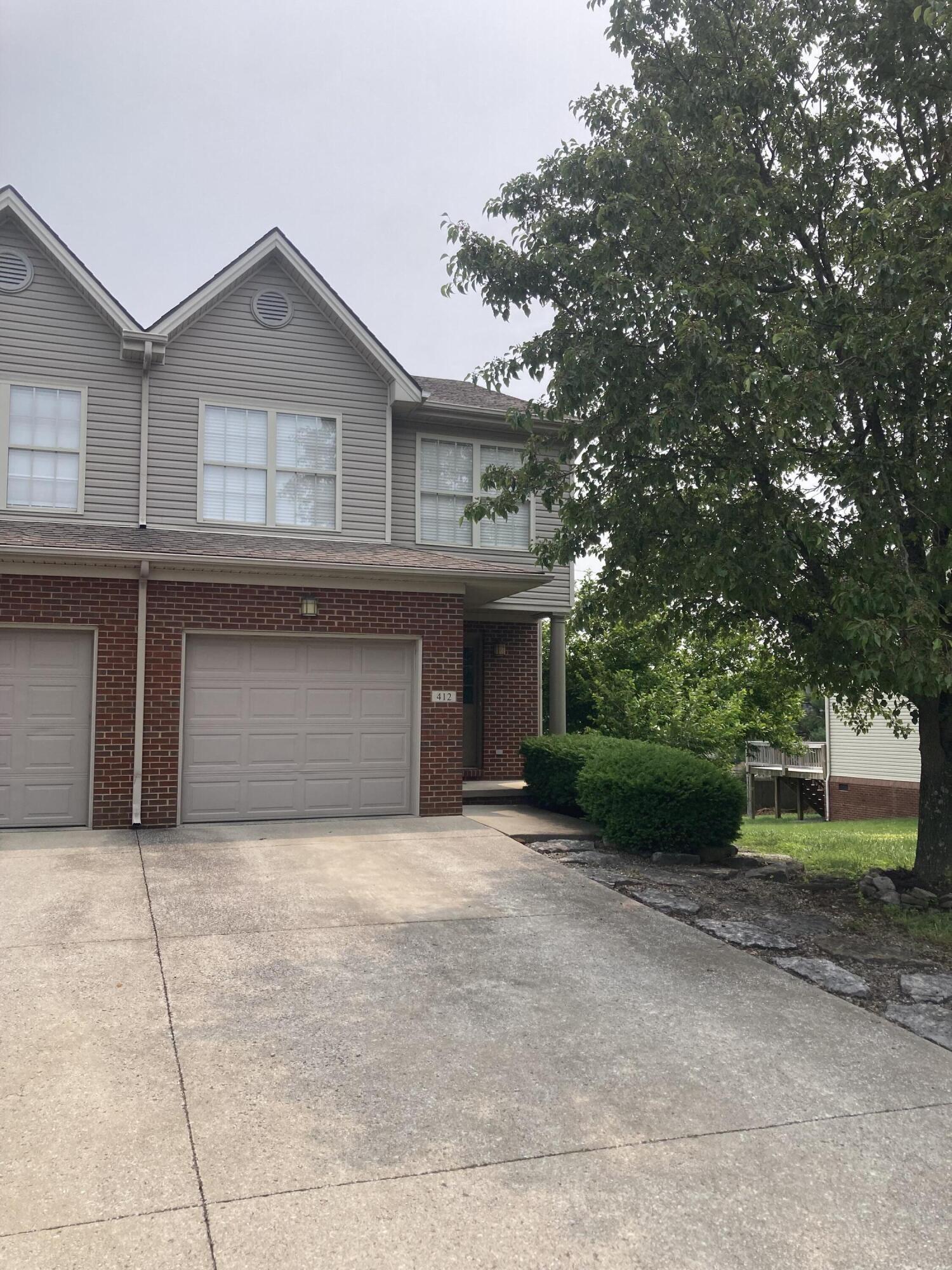 412 Paisley Court Property Photo 1