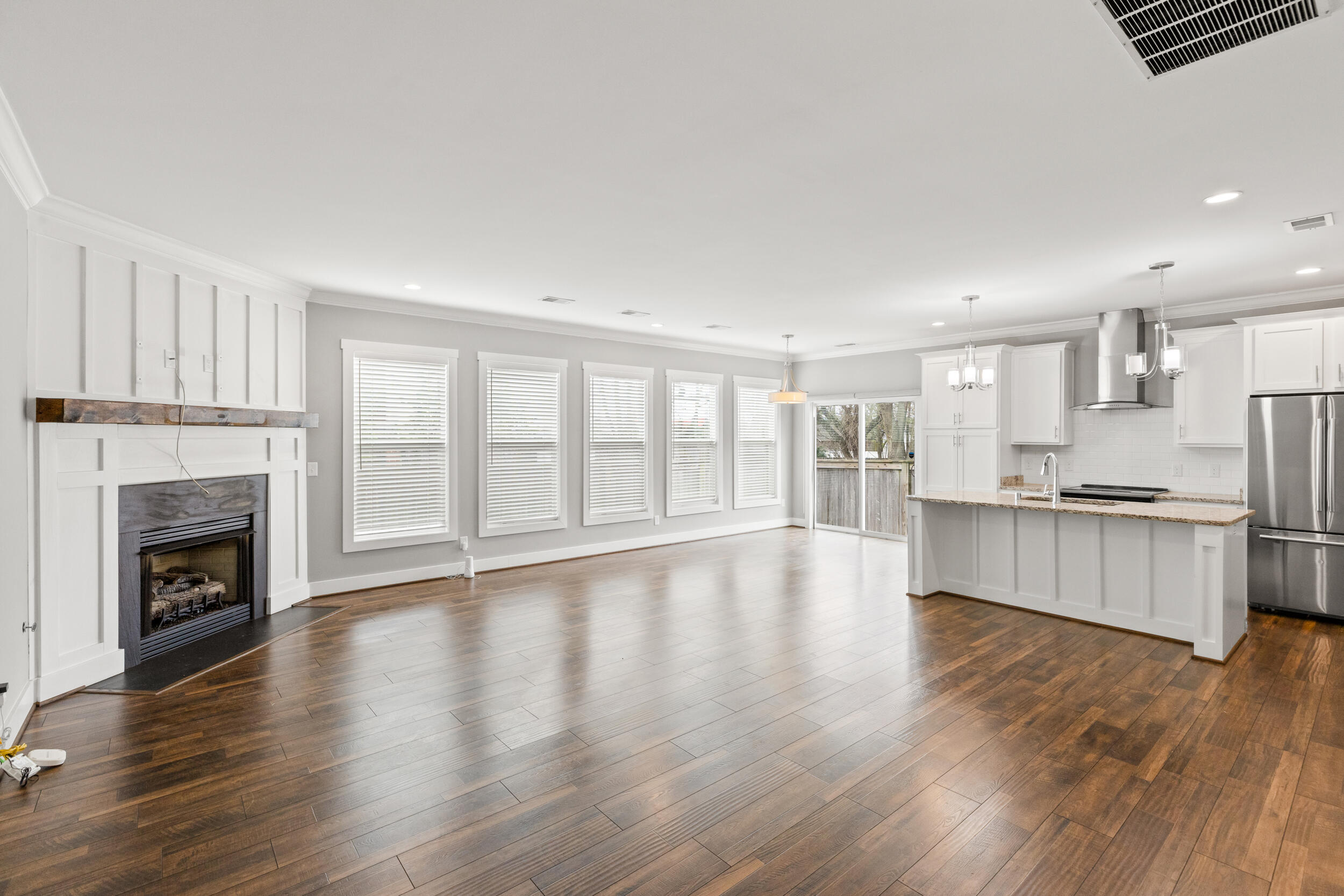 100 Goodrich Avenue Property Photo 6