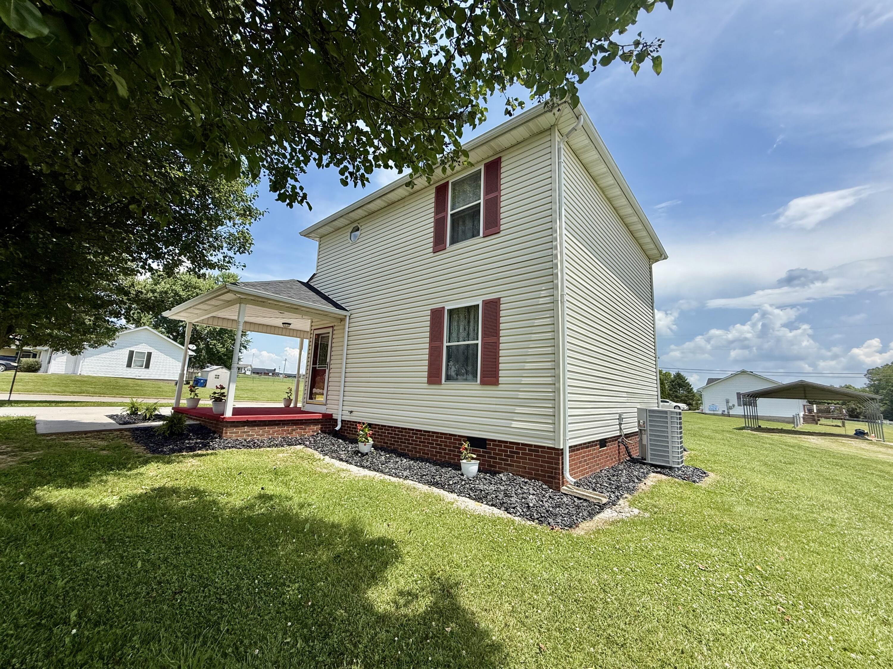18 Canterbury Drive Property Photo 4
