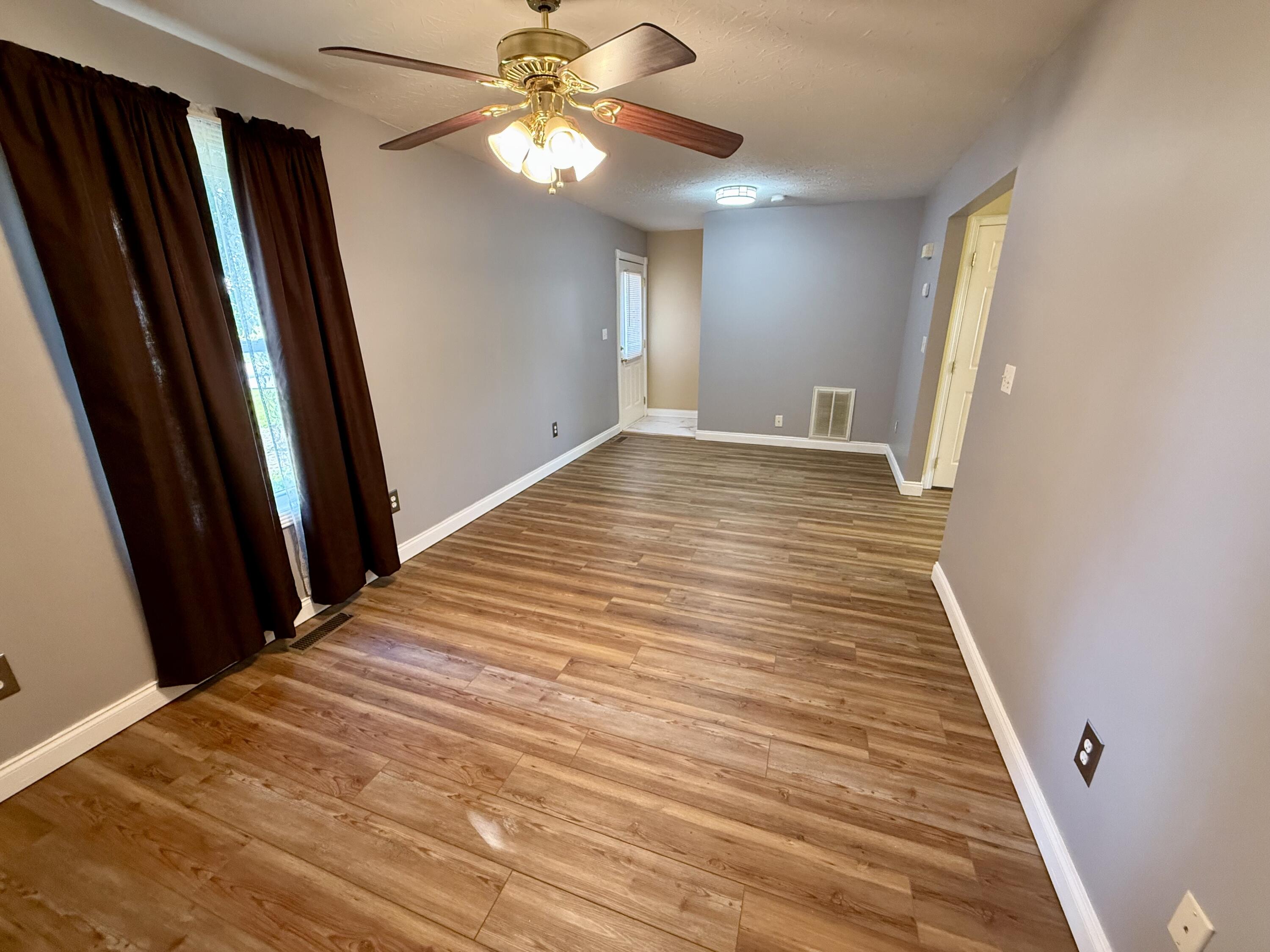 18 Canterbury Drive Property Photo 8