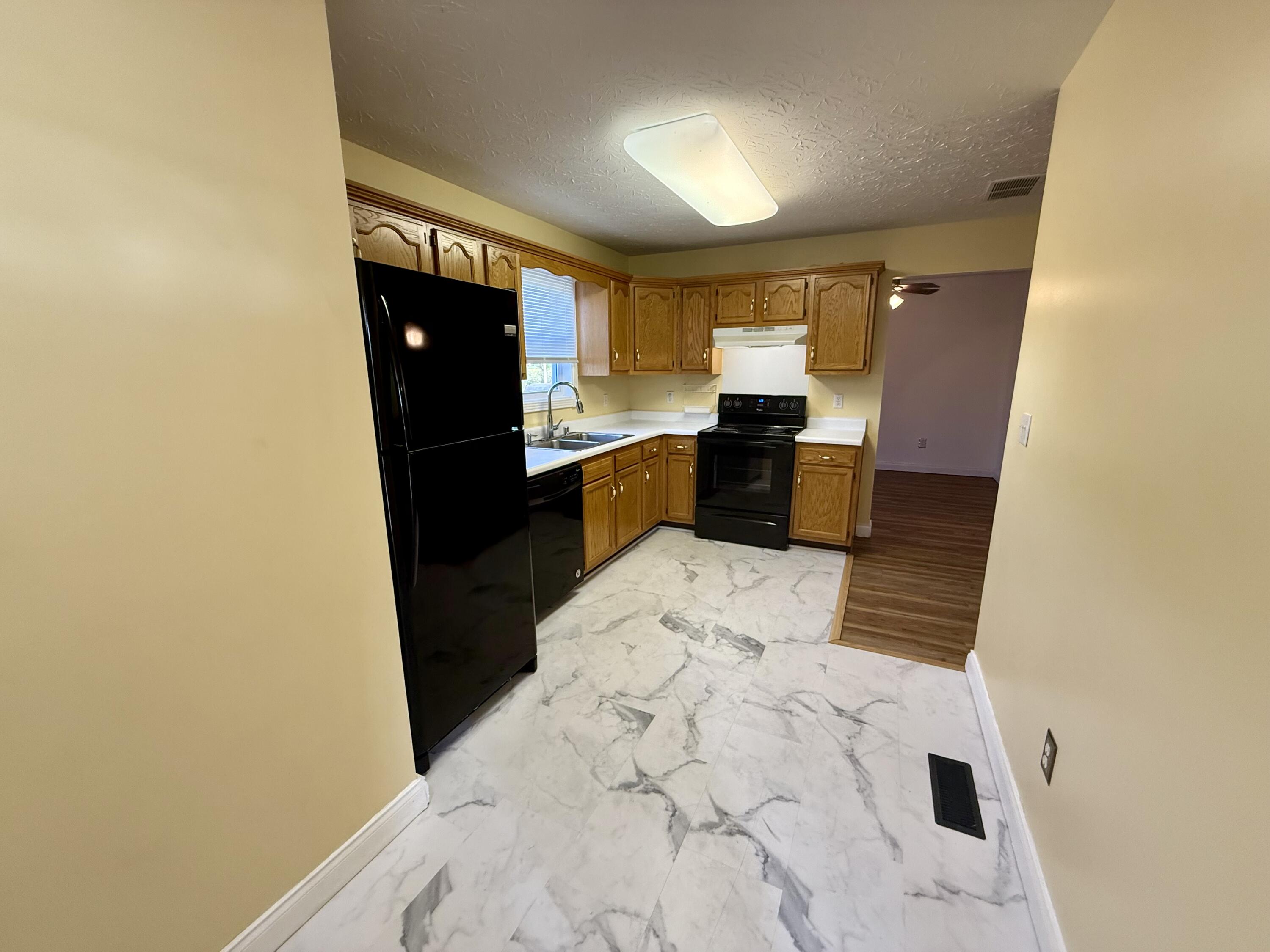 18 Canterbury Drive Property Photo 11