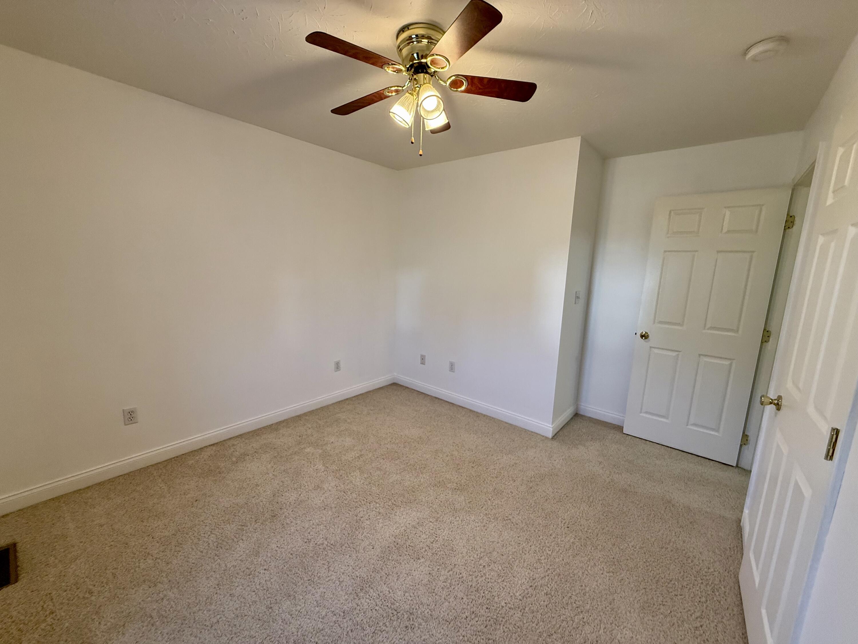 18 Canterbury Drive Property Photo 16