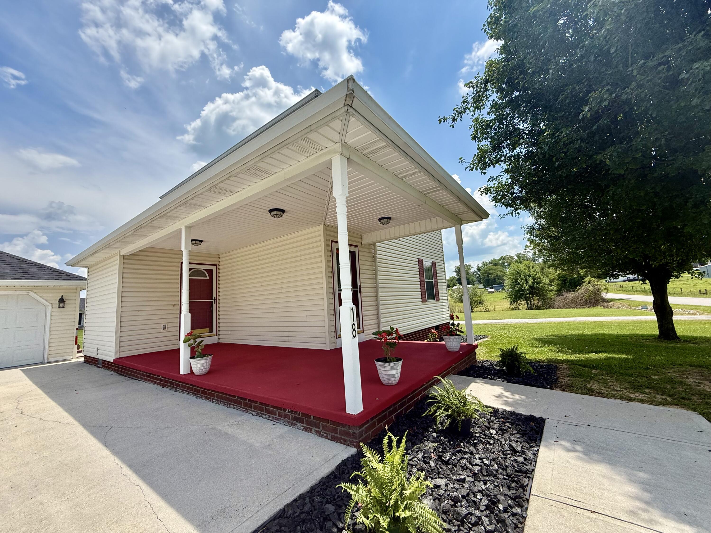 18 Canterbury Drive Property Photo 26