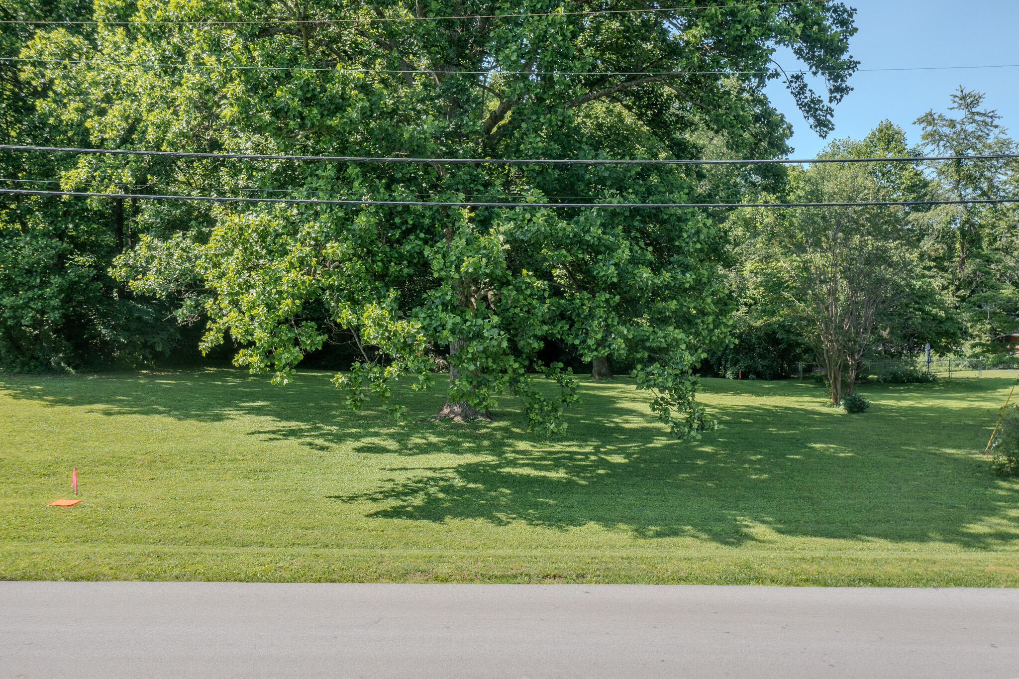 376 - B E French Avenue Property Photo 4