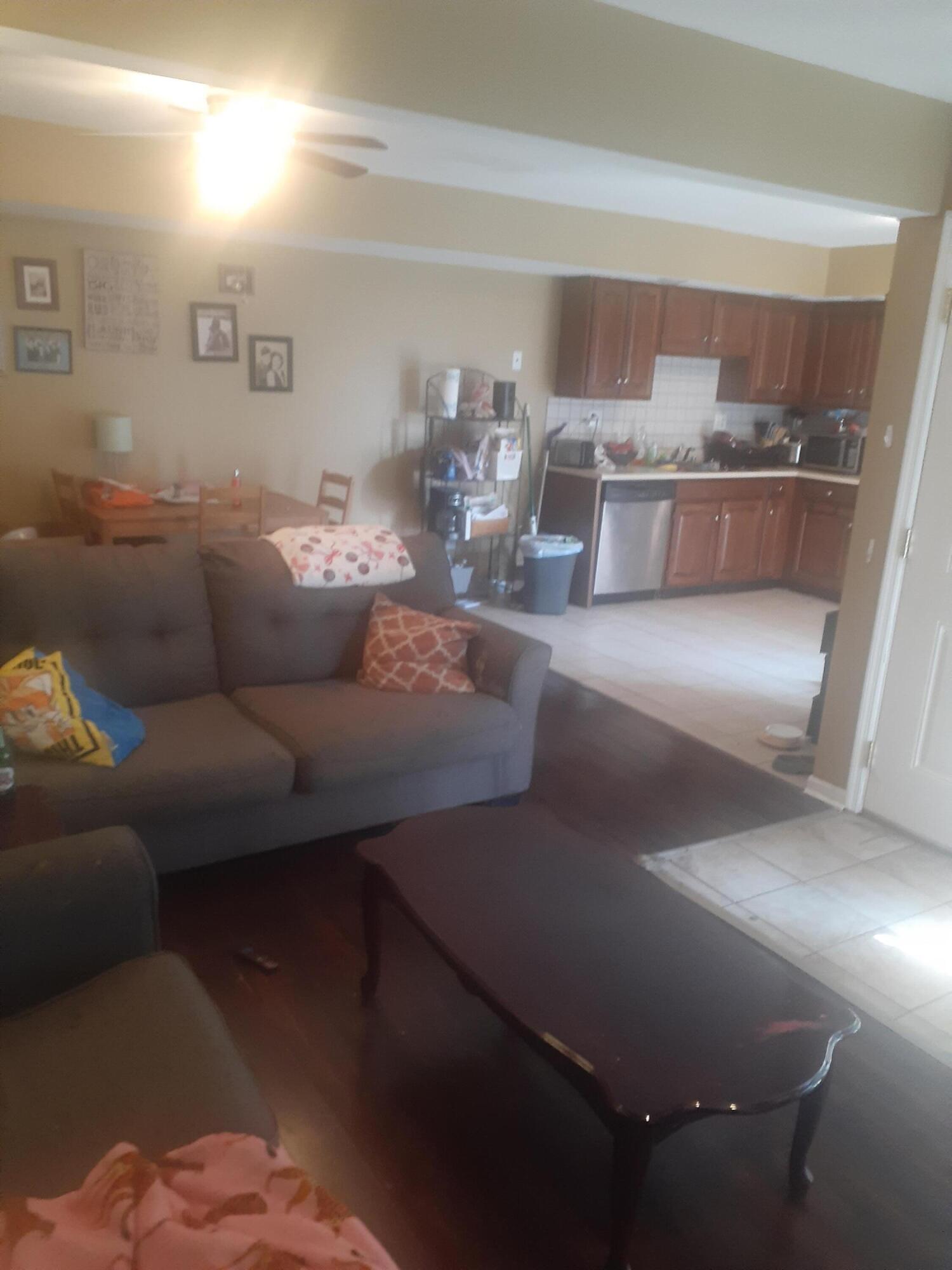 414 Darby Creek Road B Property Photo 4