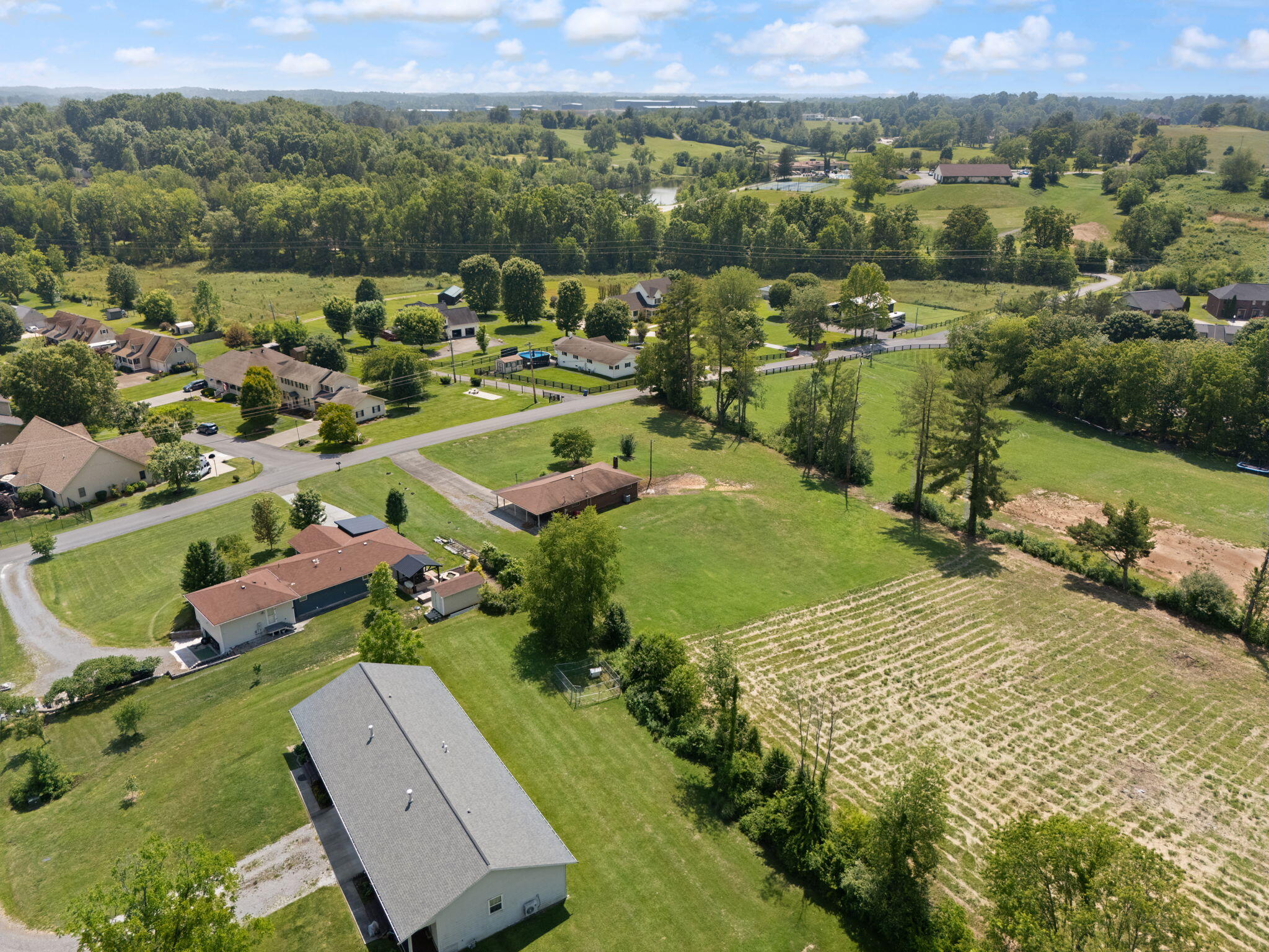386 Boggs Road Property Photo 42