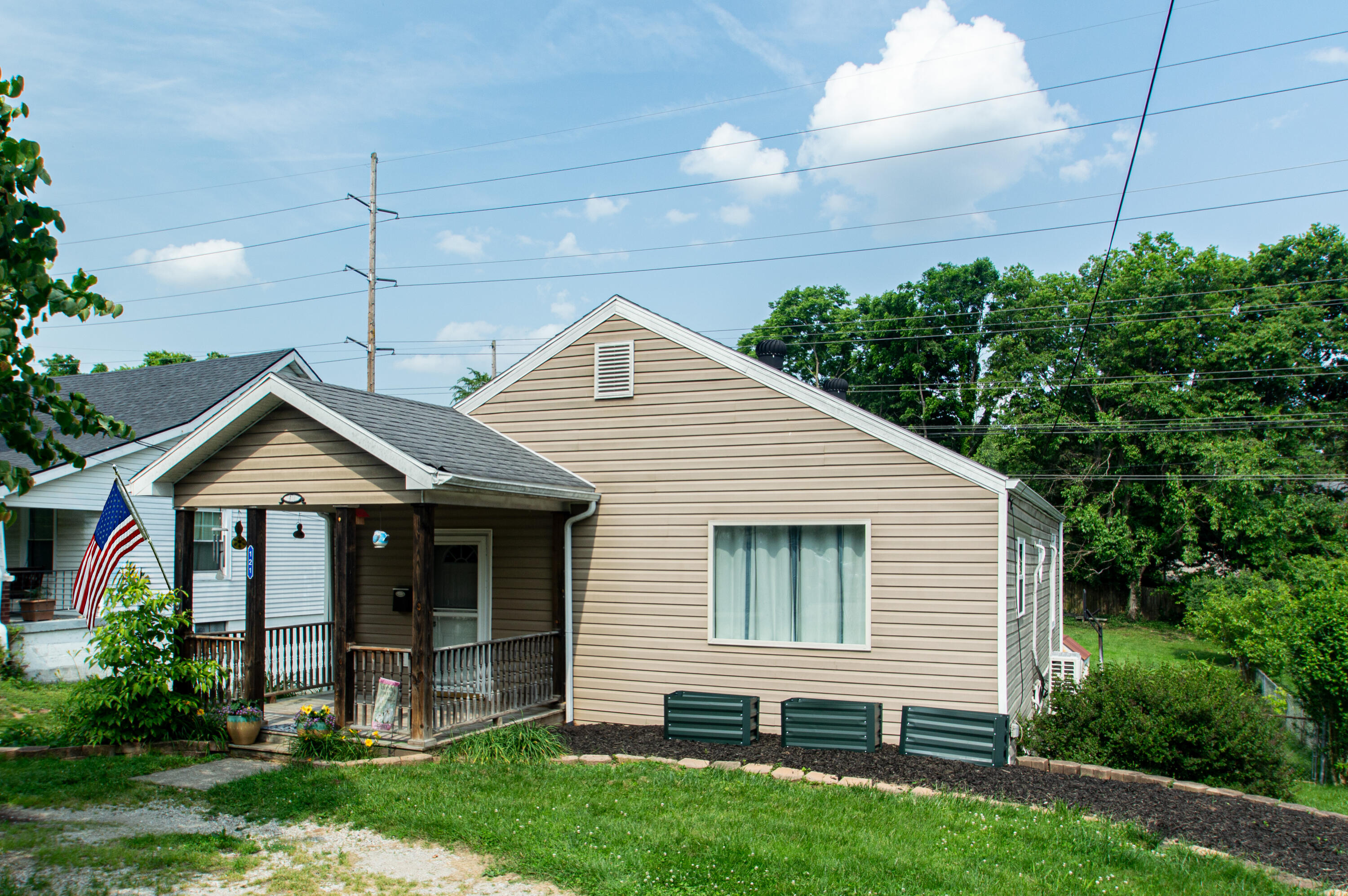 121 Meredith Avenue Property Photo 1