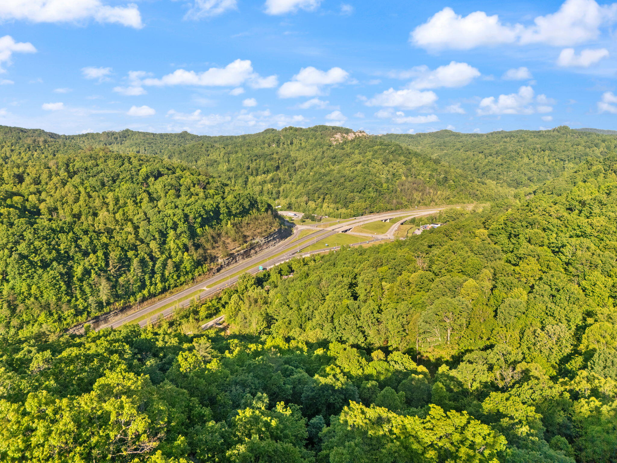 12332 Campton Road Property Photo 2