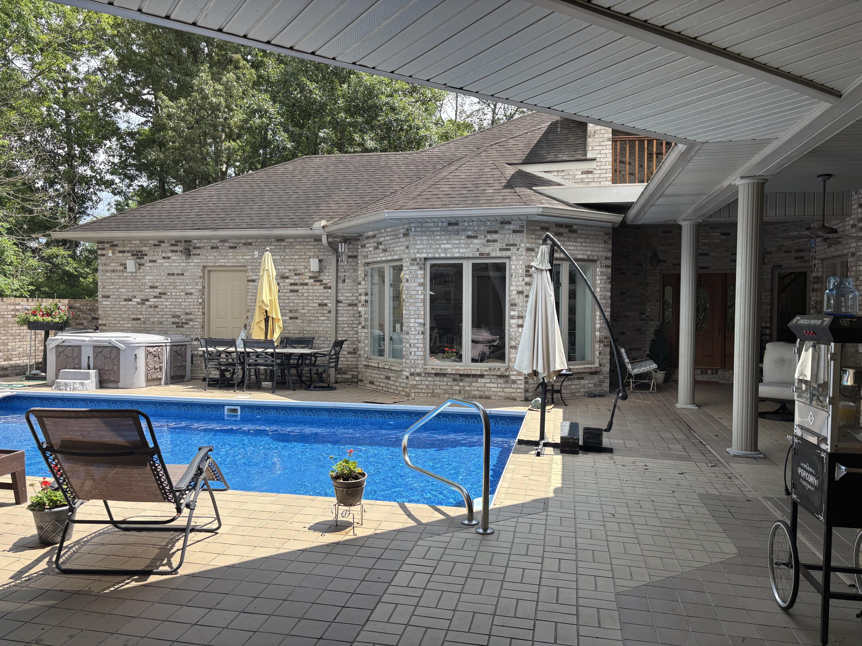 260 Beech Fork Boulevard
