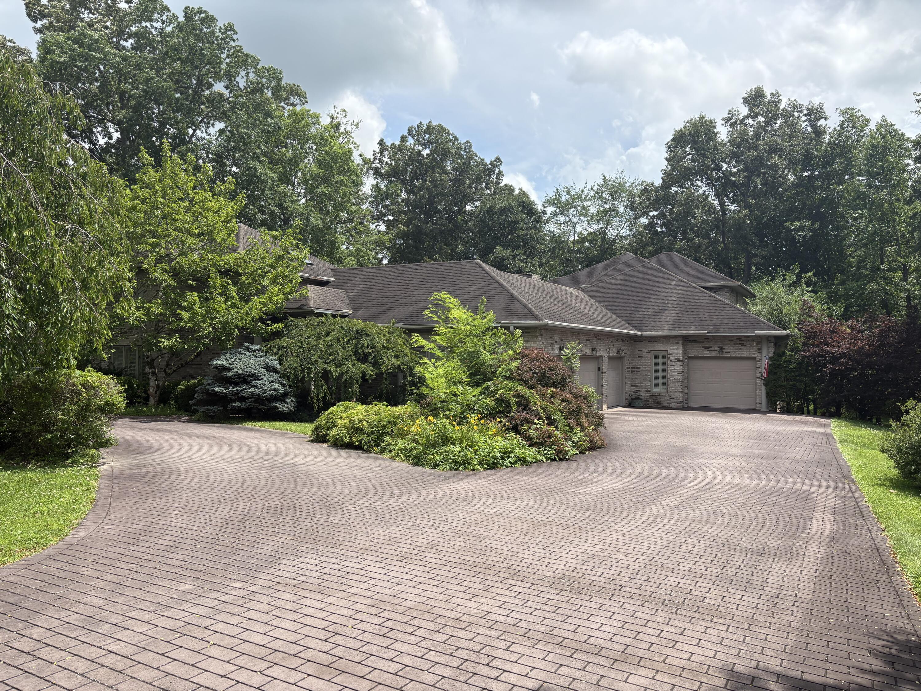 260 Beech Fork Boulevard Property Photo 4