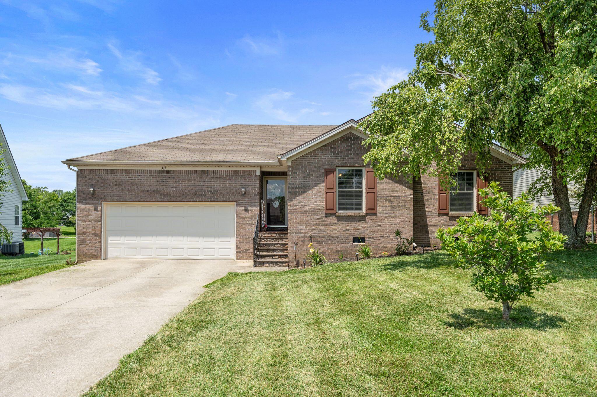 313 Man O' War Court Property Photo 1