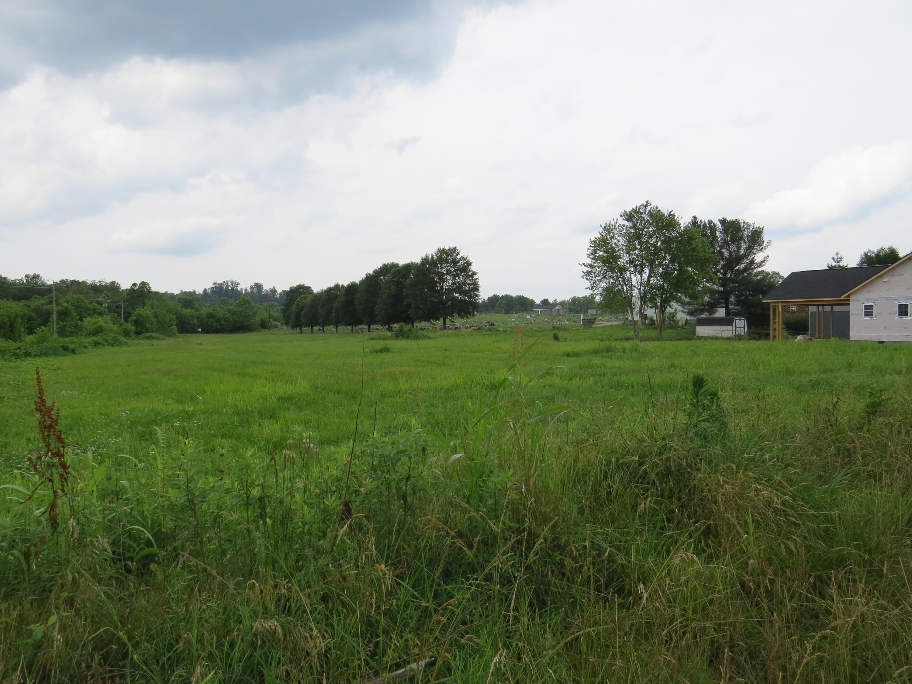 00 Ky 225 Property Photo 1