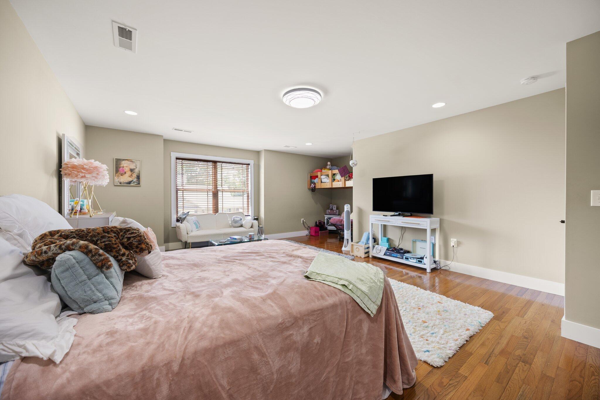 162 Summer Breeze Drive Property Photo 45