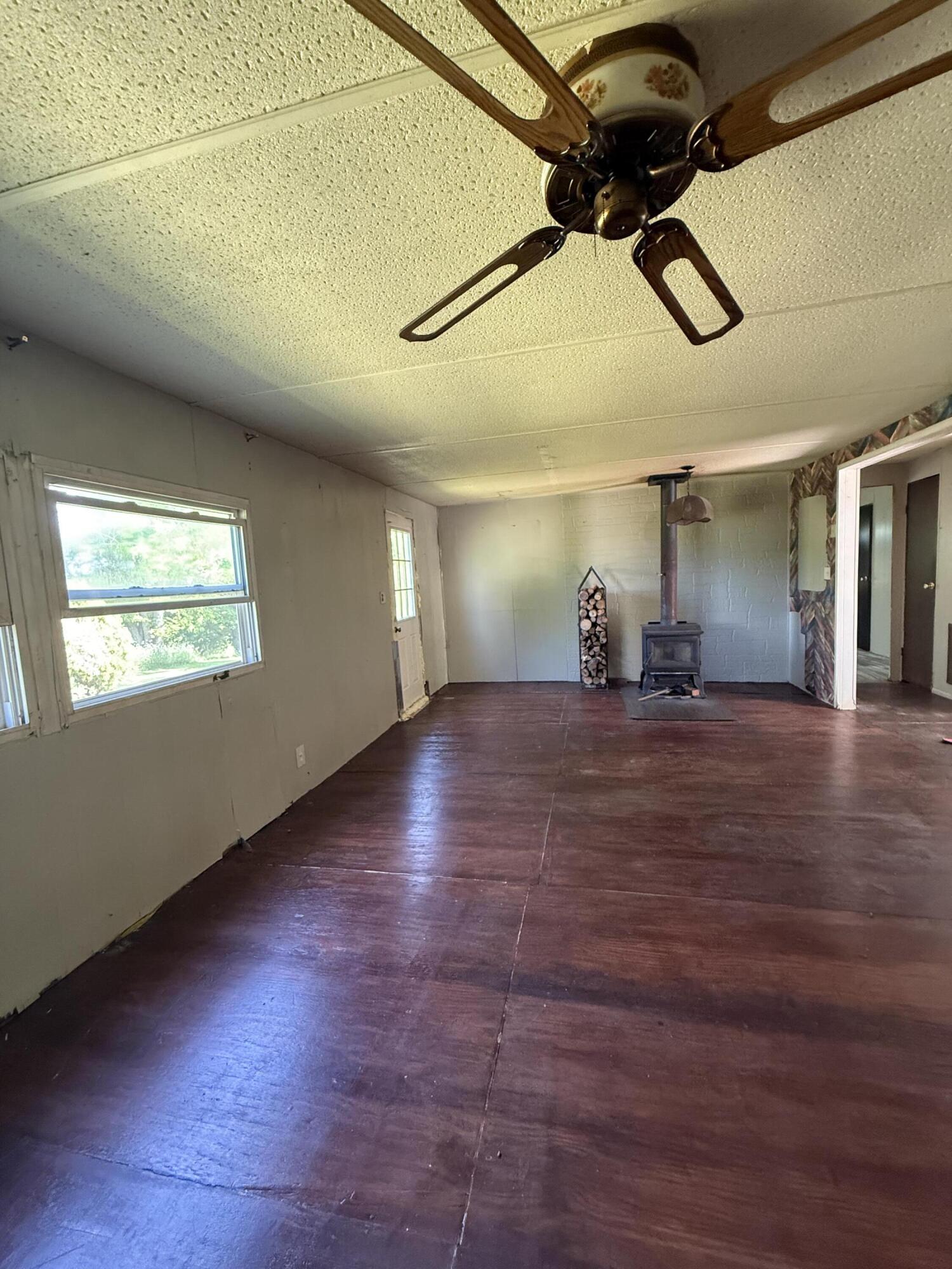 4625 Bardstown Road Property Photo 6