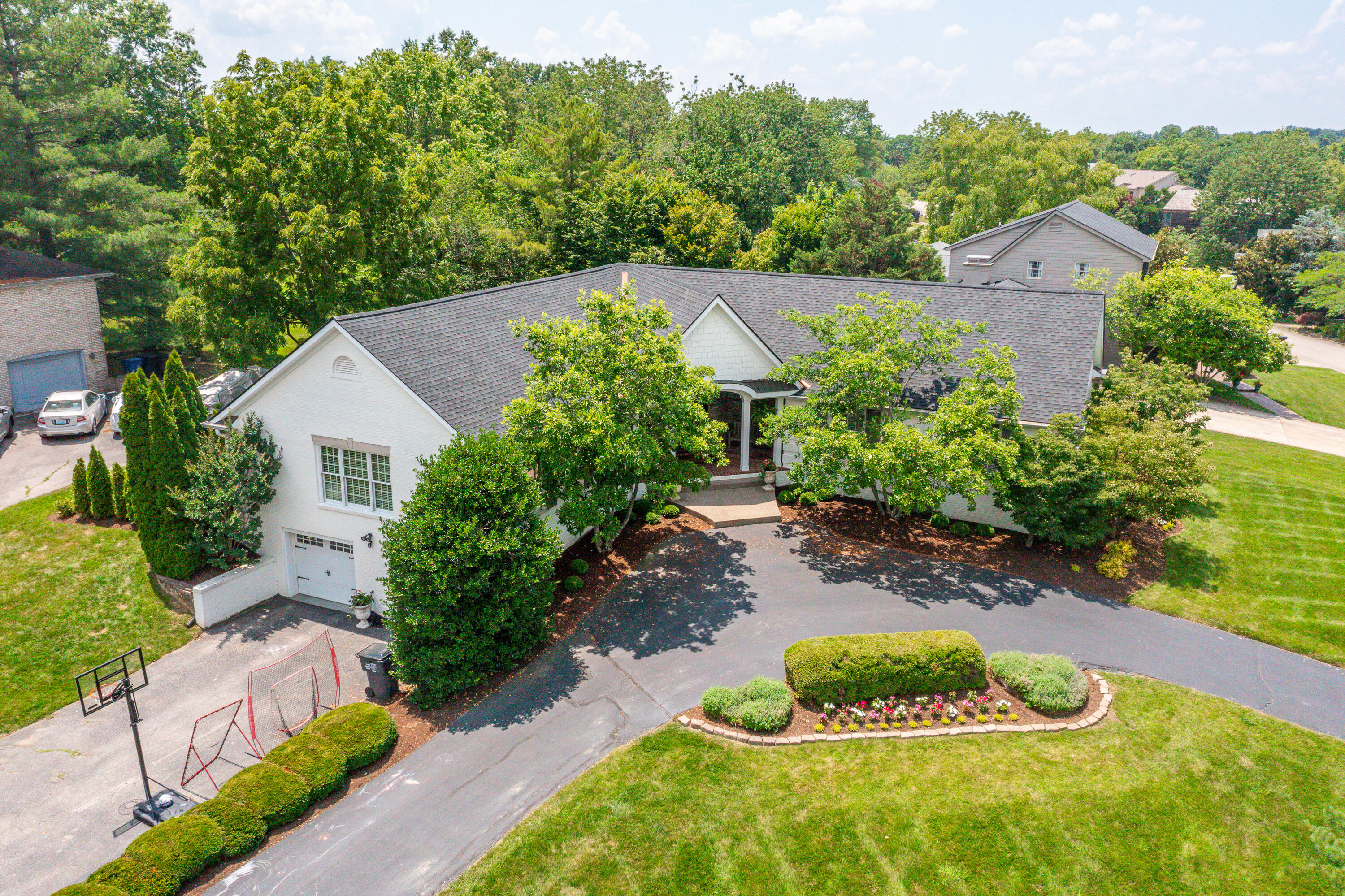 649 Lakeshore Drive Property Photo 3