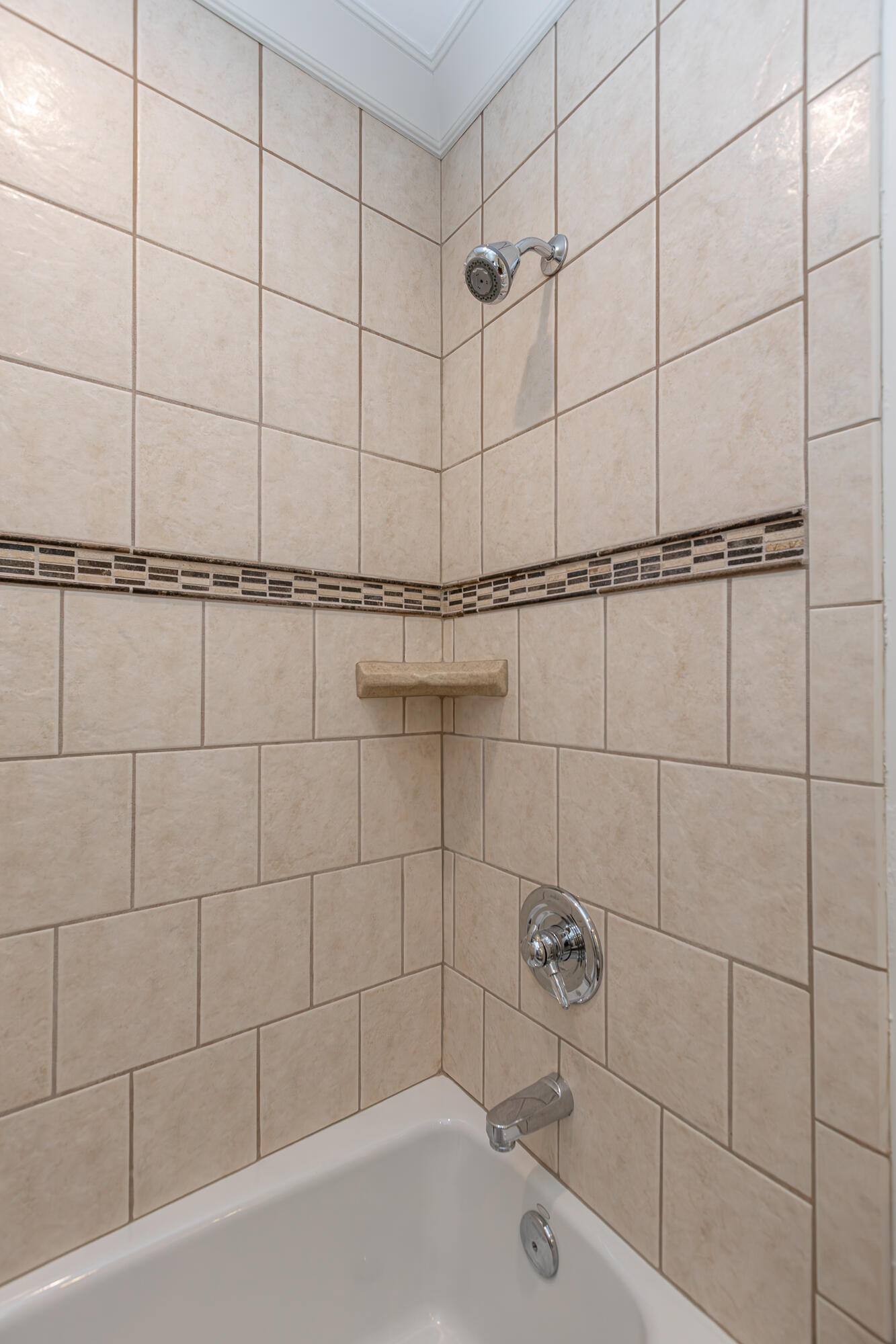 649 Lakeshore Drive Property Photo 27