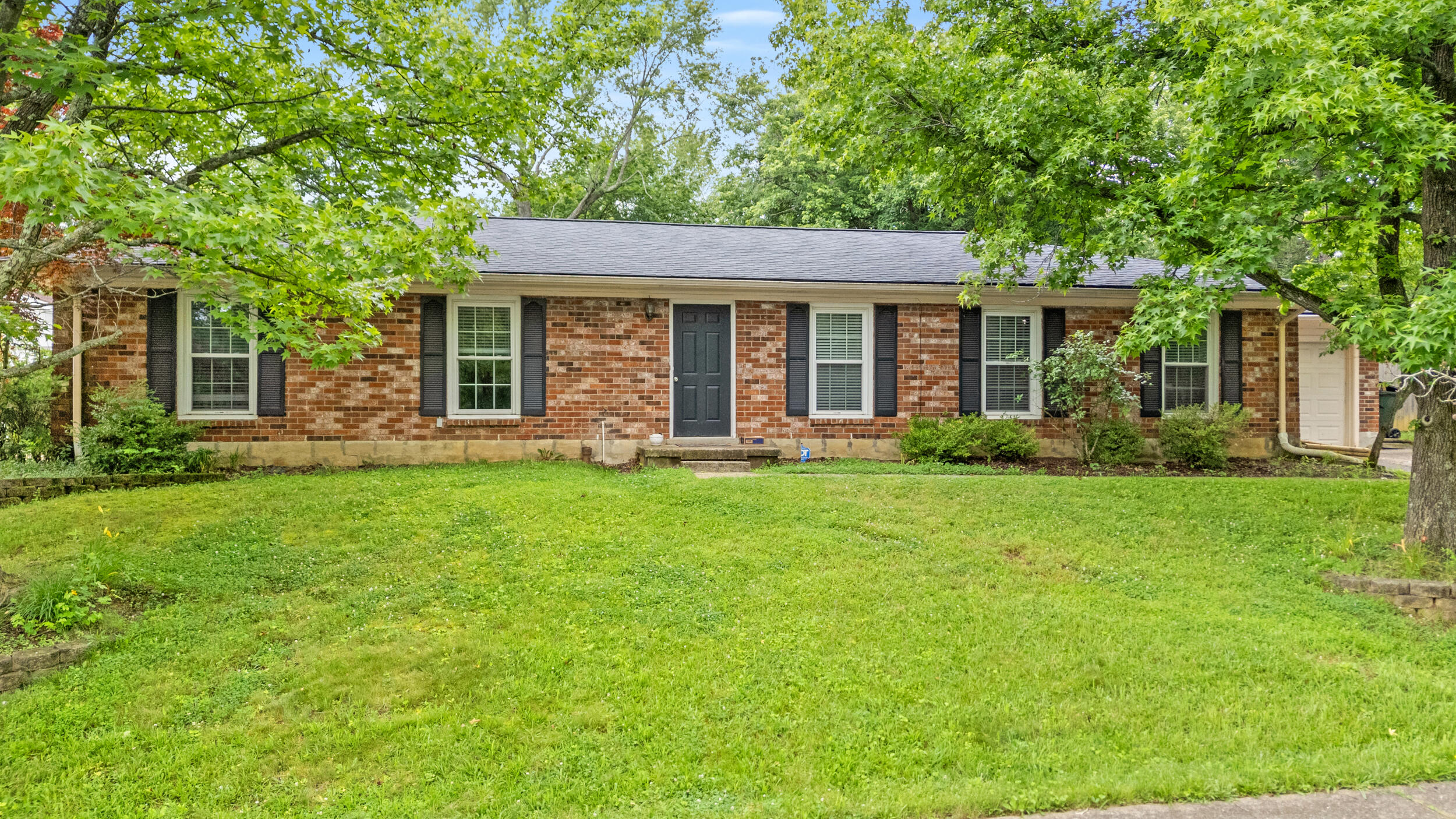 3037 Dale Hollow Drive Property Photo 1