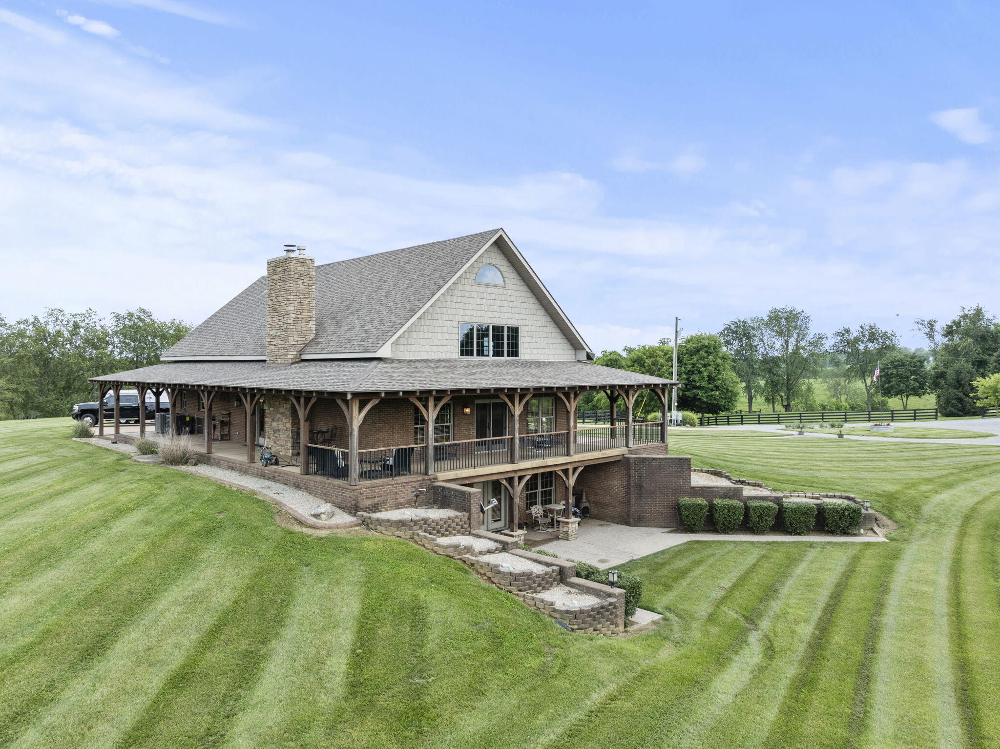 4111 Stanford Road Property Photo 6