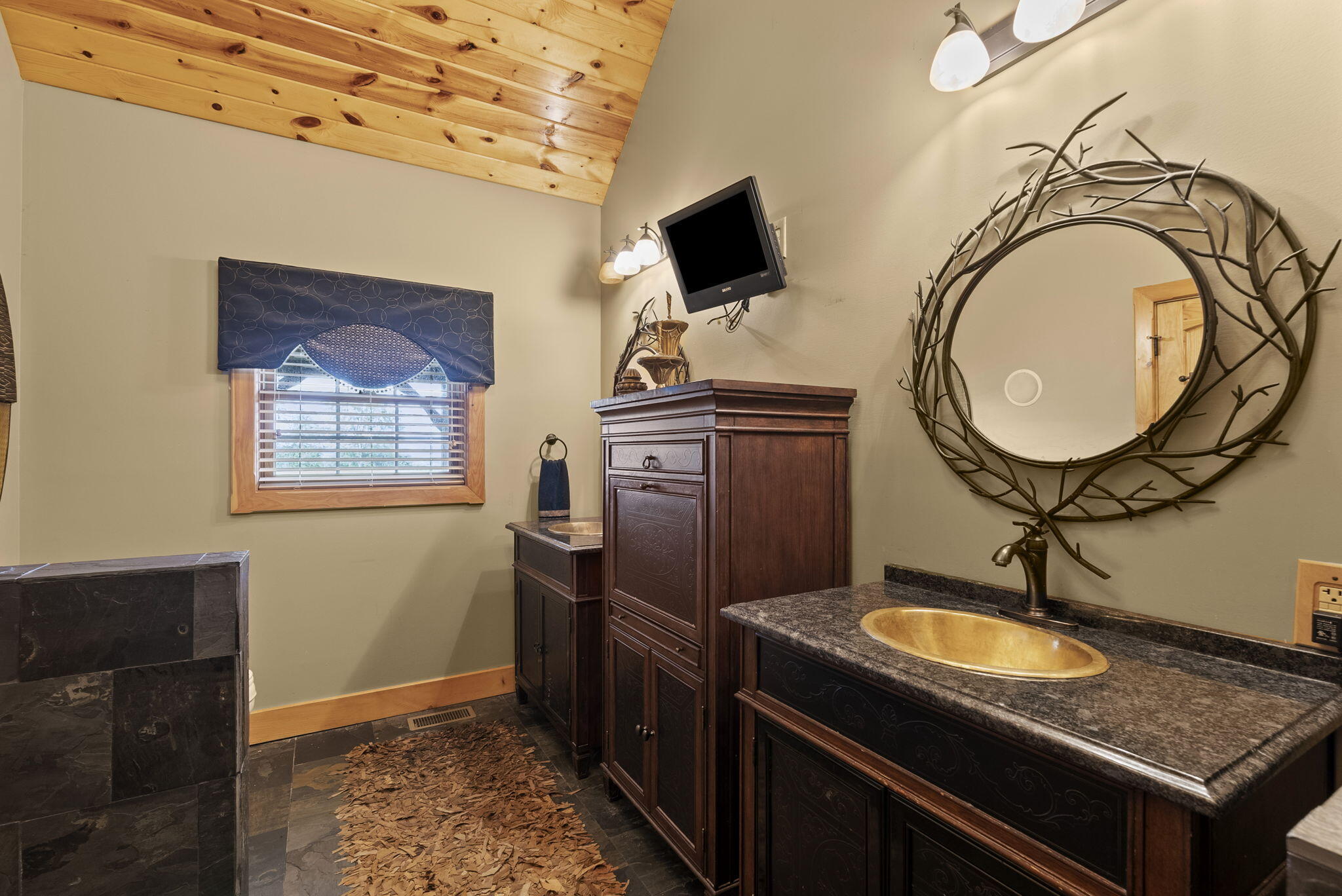 4111 Stanford Road Property Photo 28